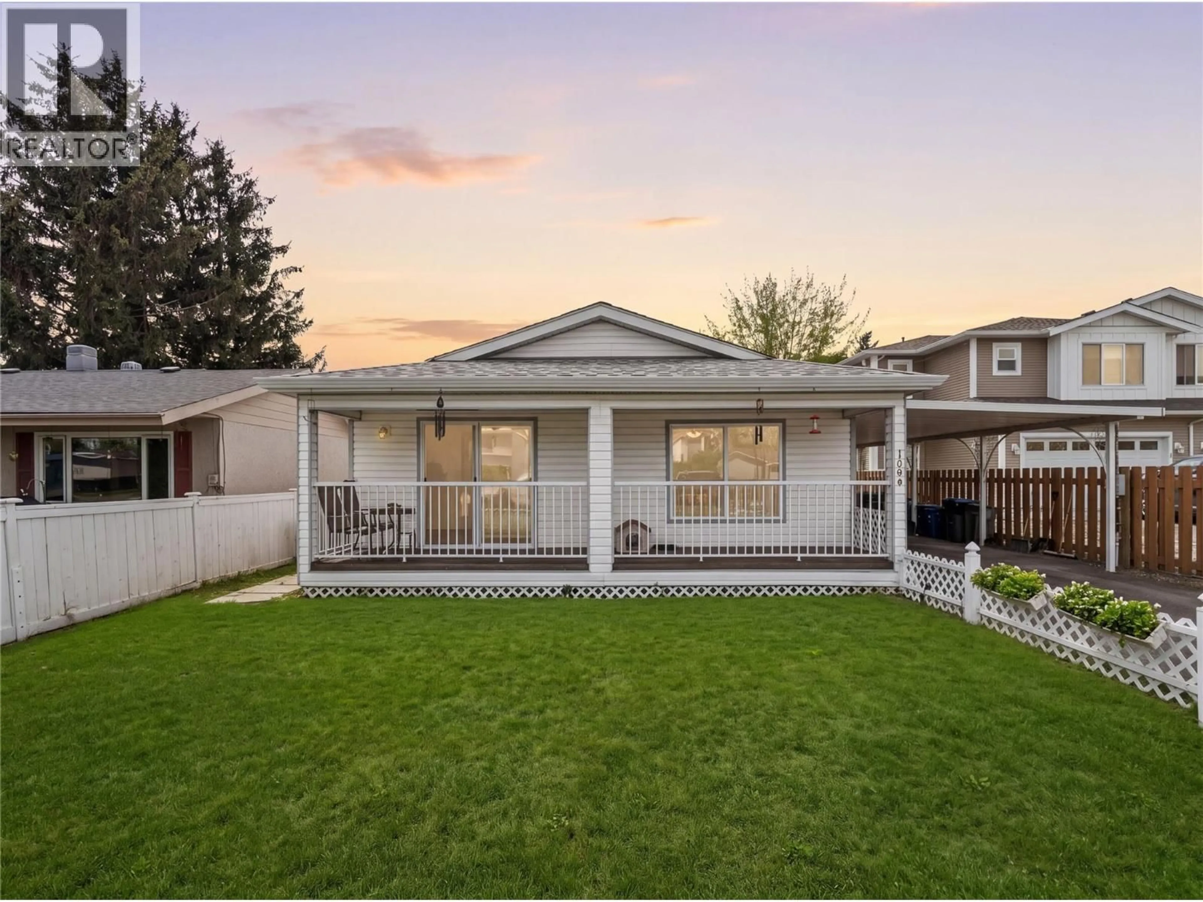 Home with vinyl exterior material, street for 1309 SPRUCE AVENUE, Merritt British Columbia V1K1L2