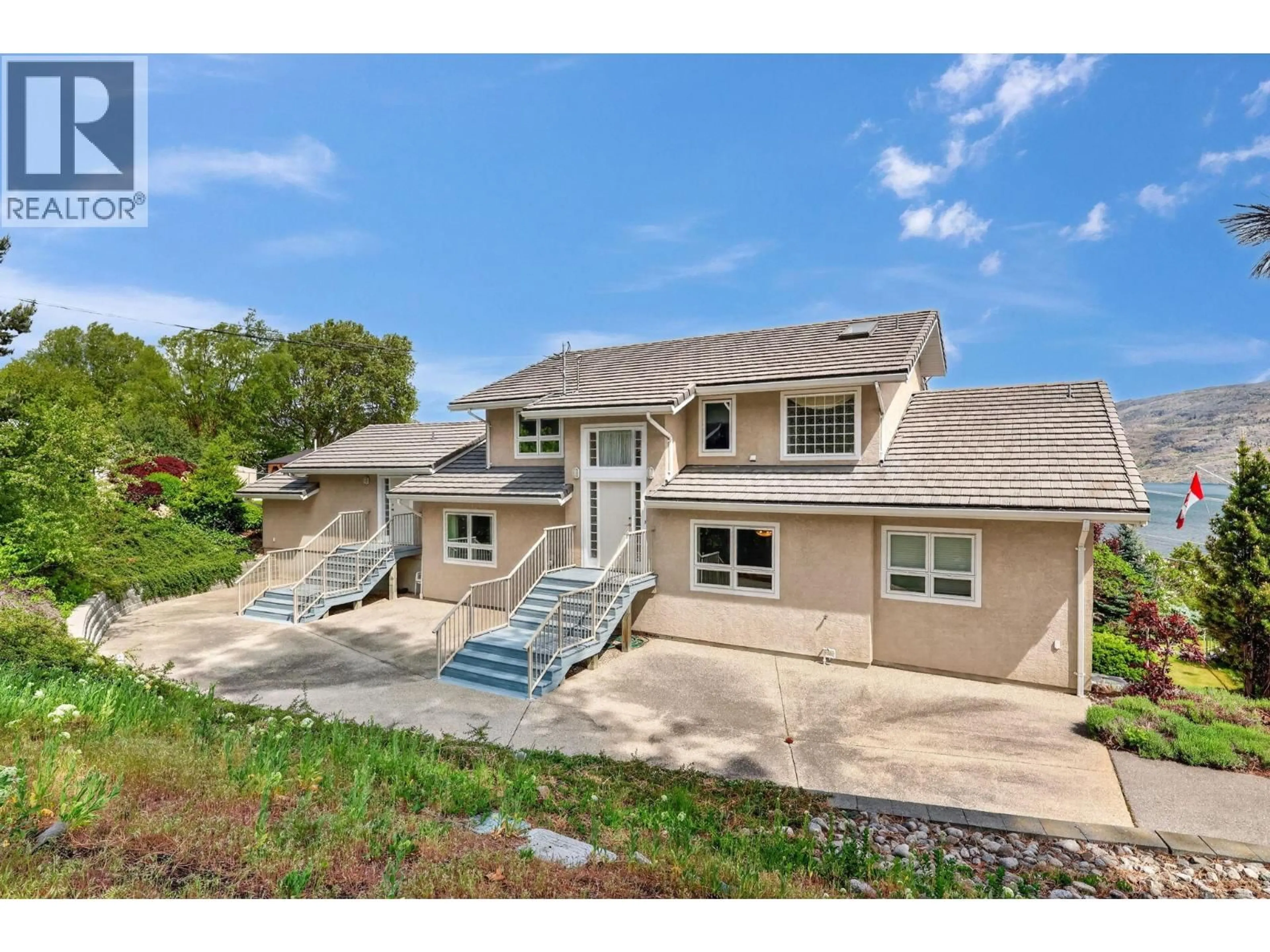 A pic from outside/outdoor area/front of a property/back of a property/a pic from drone, unknown for 6226 HEIGHWAY LANE, Peachland British Columbia V0H1X7
