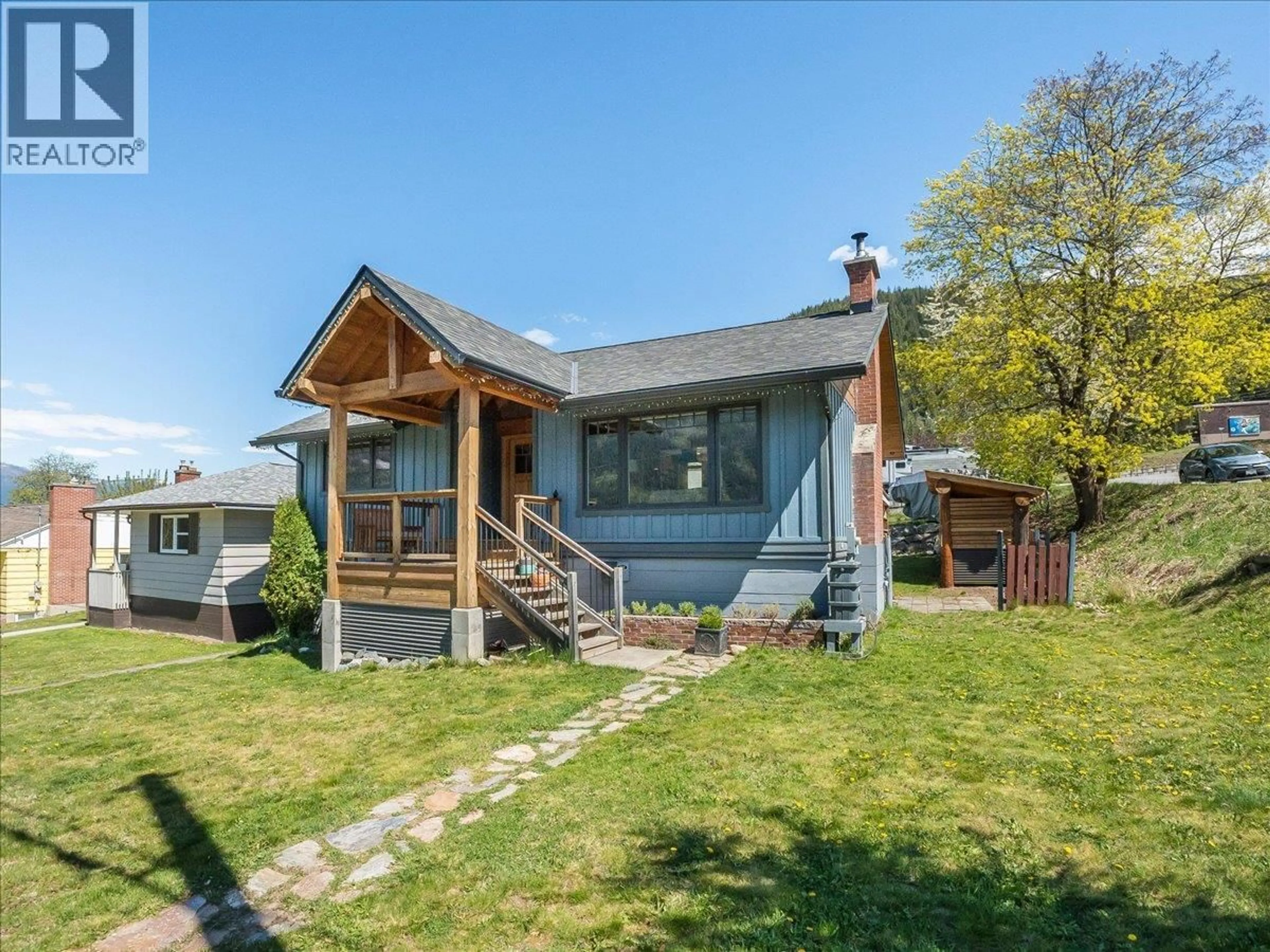 Unknown for 802 NINTH STREET, Nelson British Columbia V1L3B9