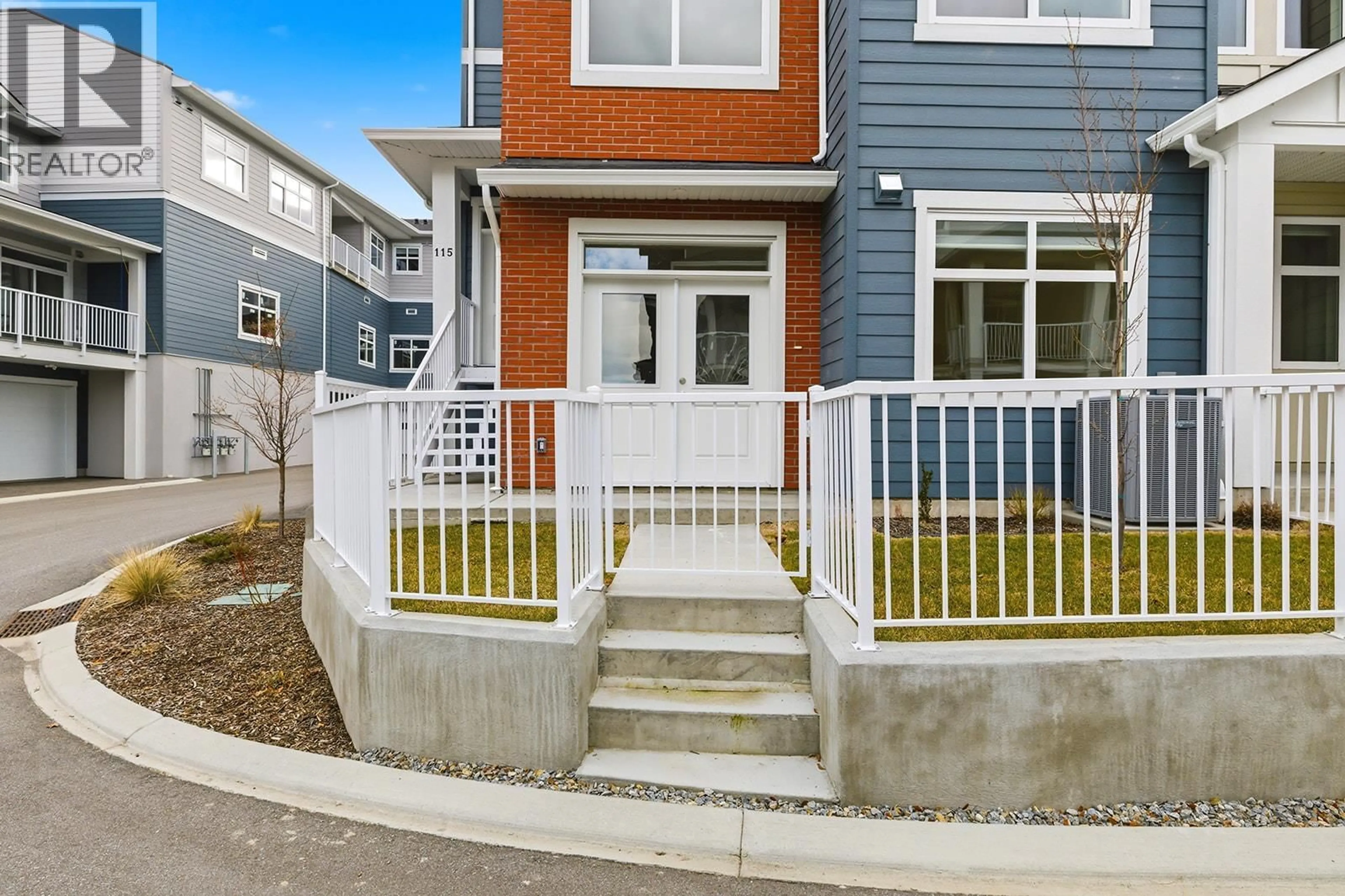 Home with vinyl exterior material, street for 115 - 5300 MAIN STREET, Kelowna British Columbia V1W0C1