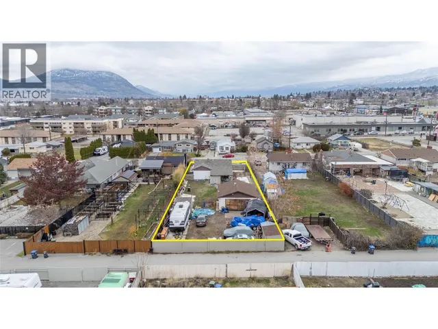 52 OKANAGAN AVENUE WEST, Penticton 2