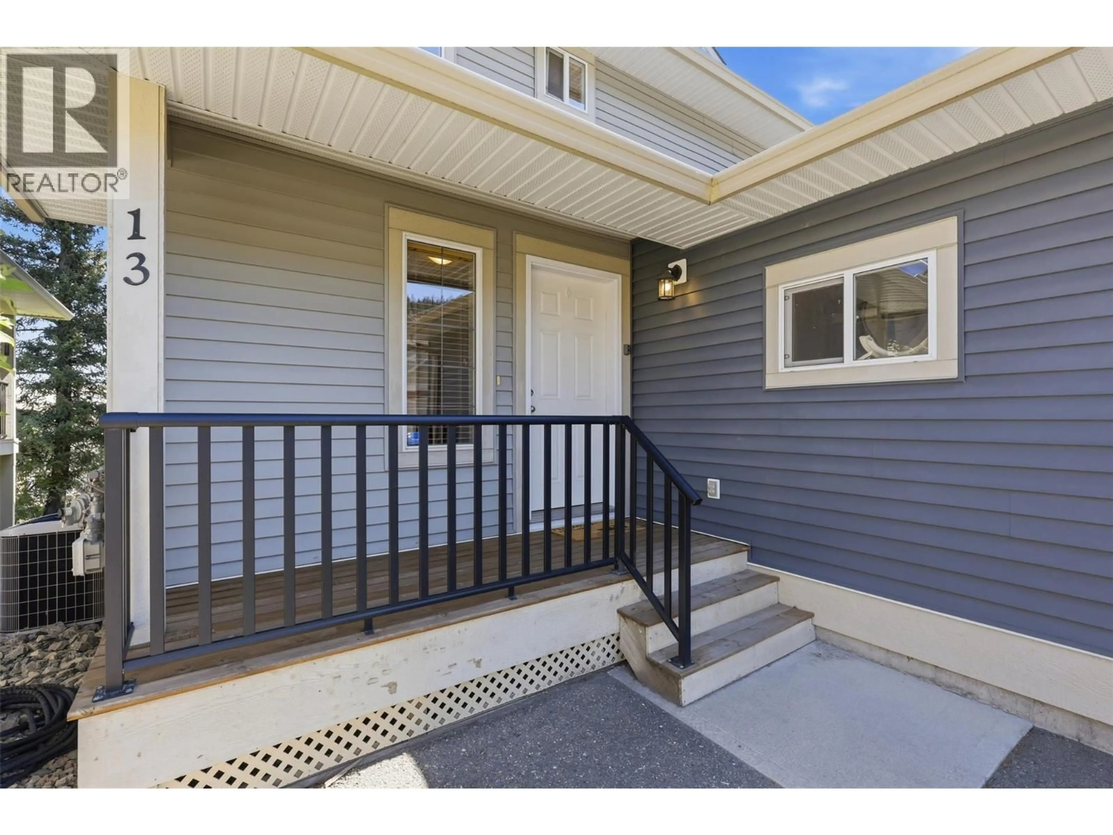 Home with vinyl exterior material, street for 13 - 1900 HUGH ALLAN DRIVE, Kamloops British Columbia V1S0A8