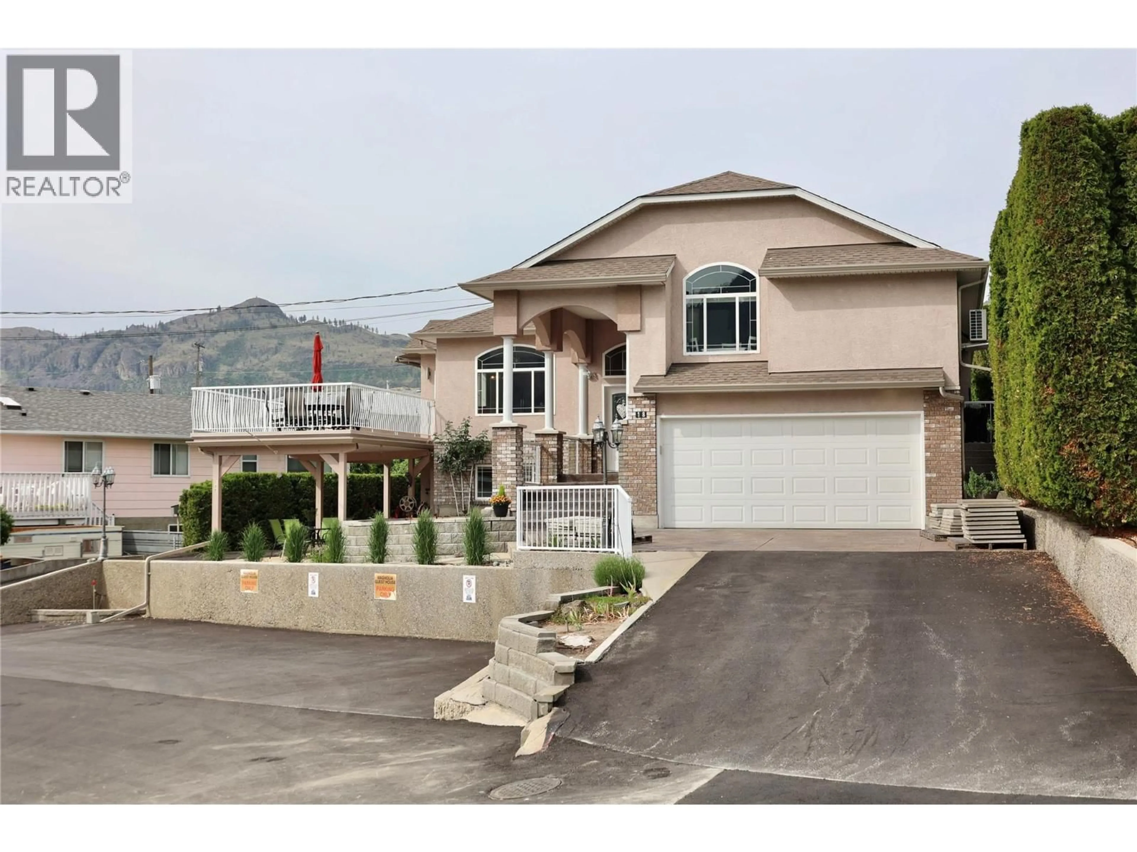 Home with vinyl exterior material, street for 18 MAGNOLIA PLACE, Osoyoos British Columbia V0H1V1