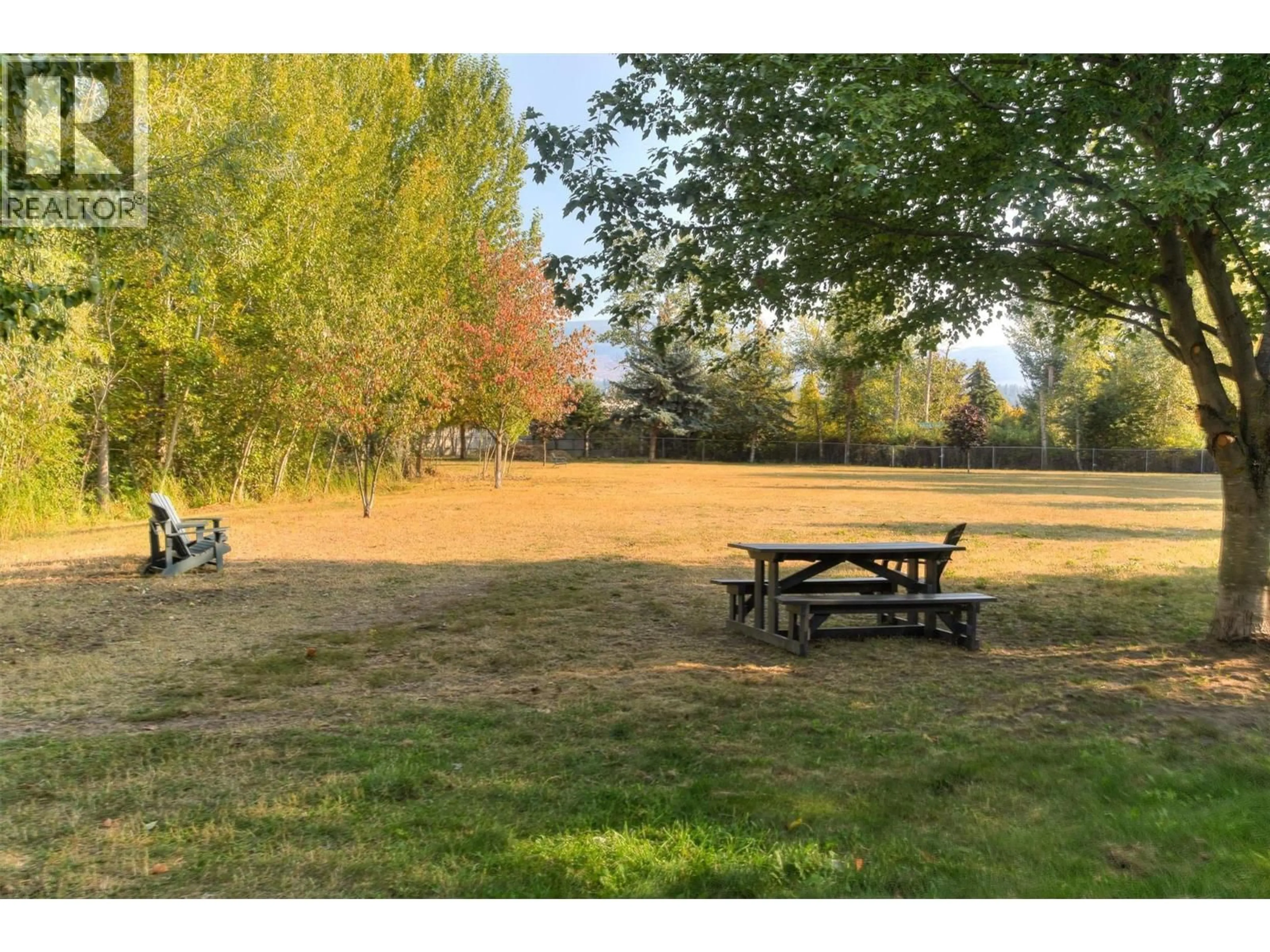 Unknown for 216 - 3842 GORDON DRIVE, Kelowna British Columbia V1W3G4