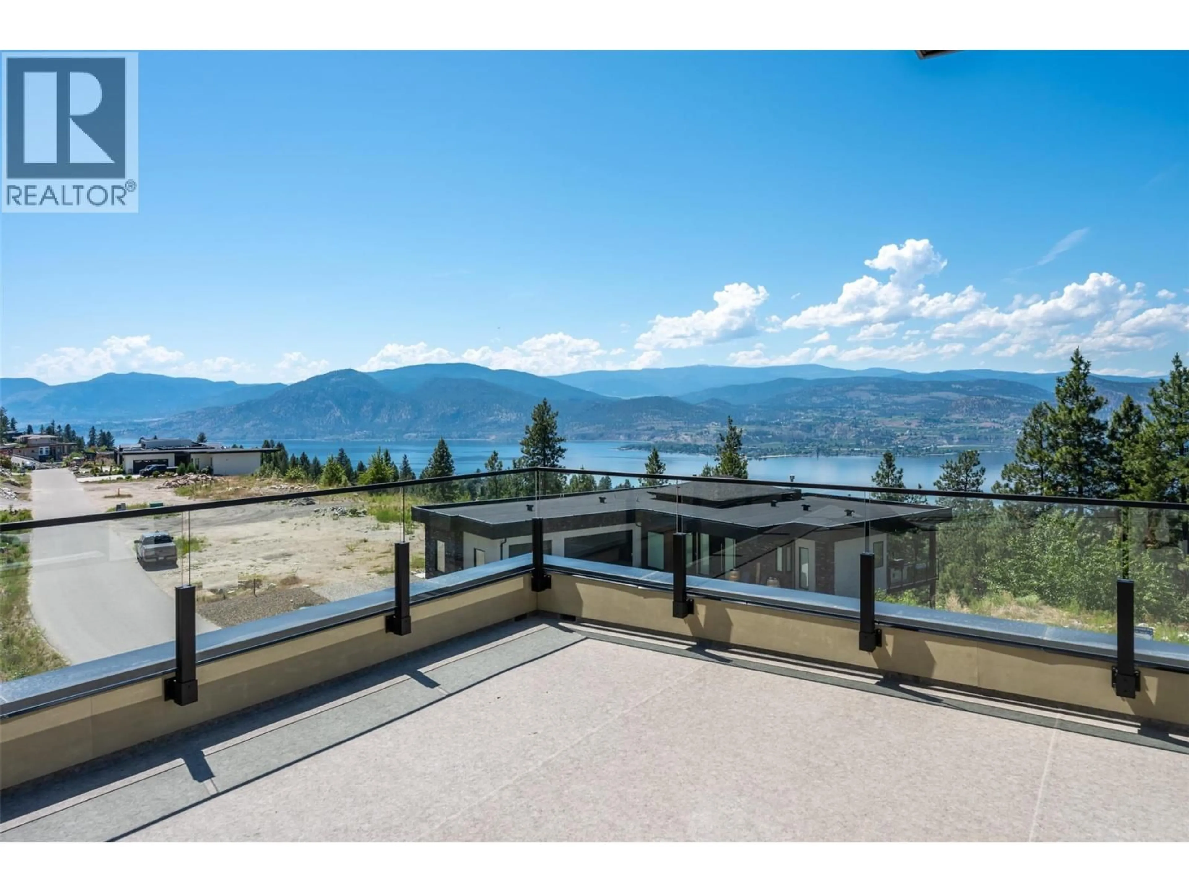 Patio, water/lake/river/ocean view for 2980 OUTLOOK WAY, Naramata British Columbia V0H1N1
