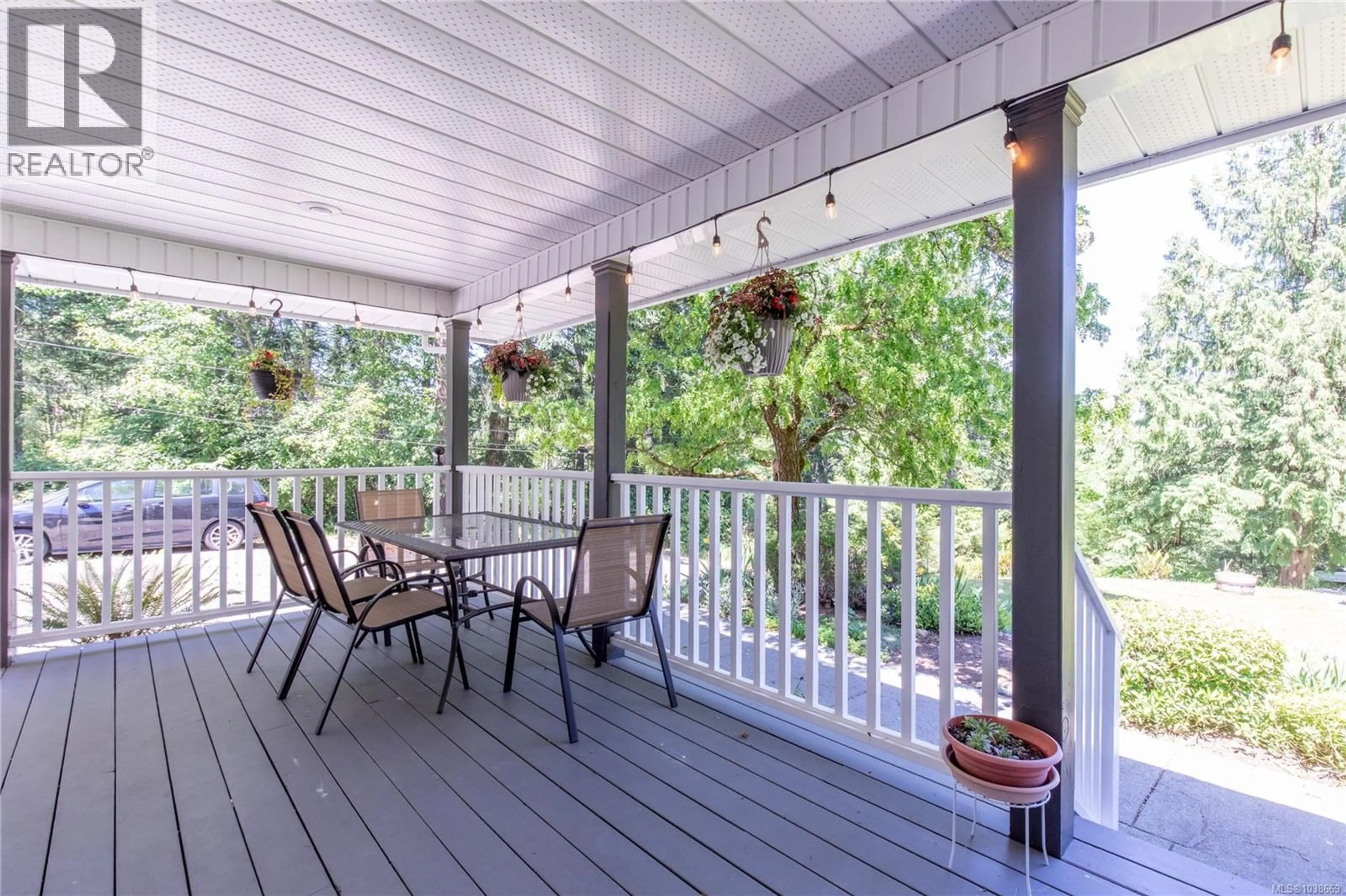 Patio, water/lake/river/ocean view for 2956 RIDGEWAY ROAD, Nanaimo British Columbia V9R5K3