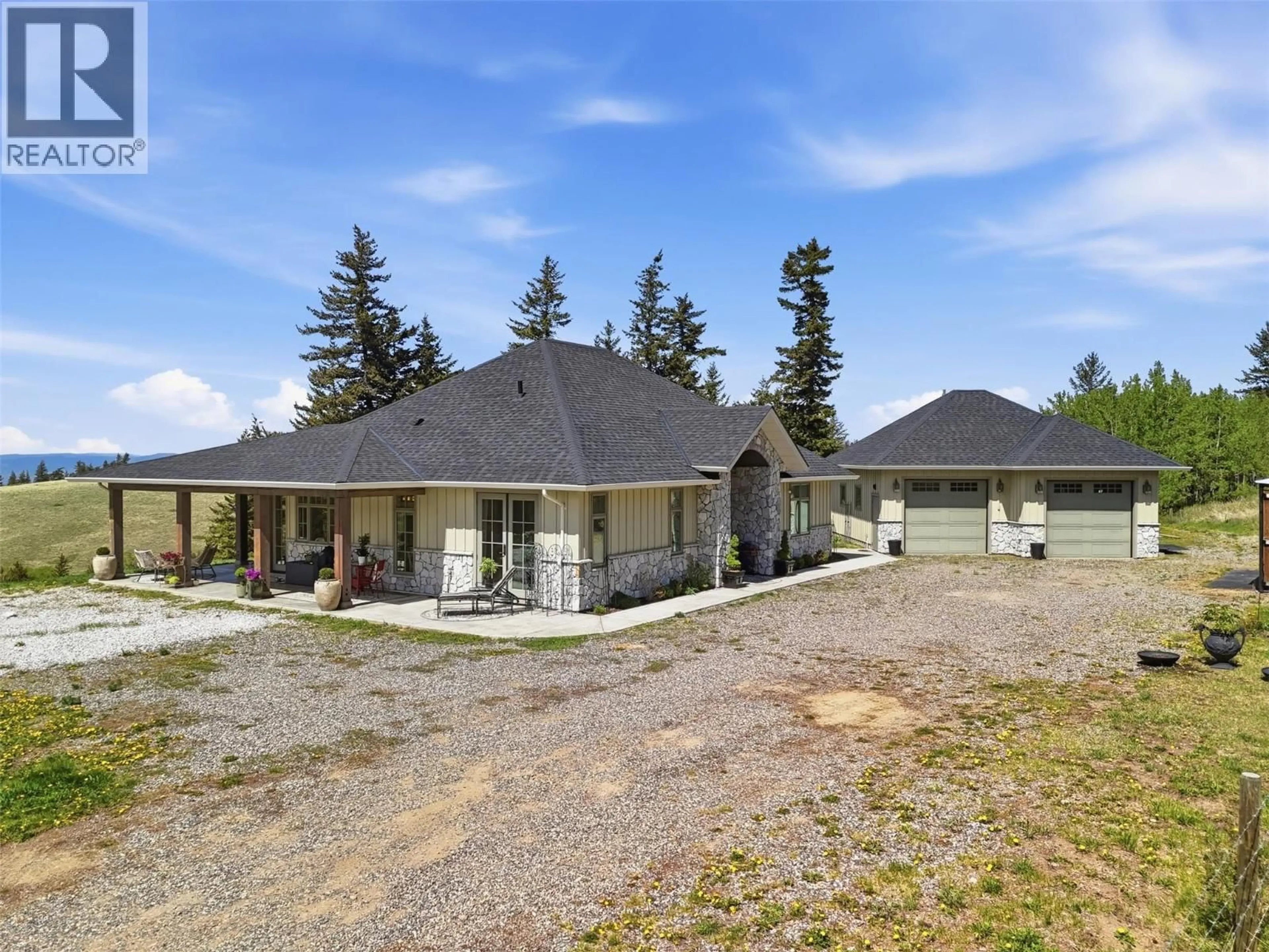 A pic from outside/outdoor area/front of a property/back of a property/a pic from drone, unknown for 2644 ROSE HILL ROAD, Kamloops British Columbia V2E2S8