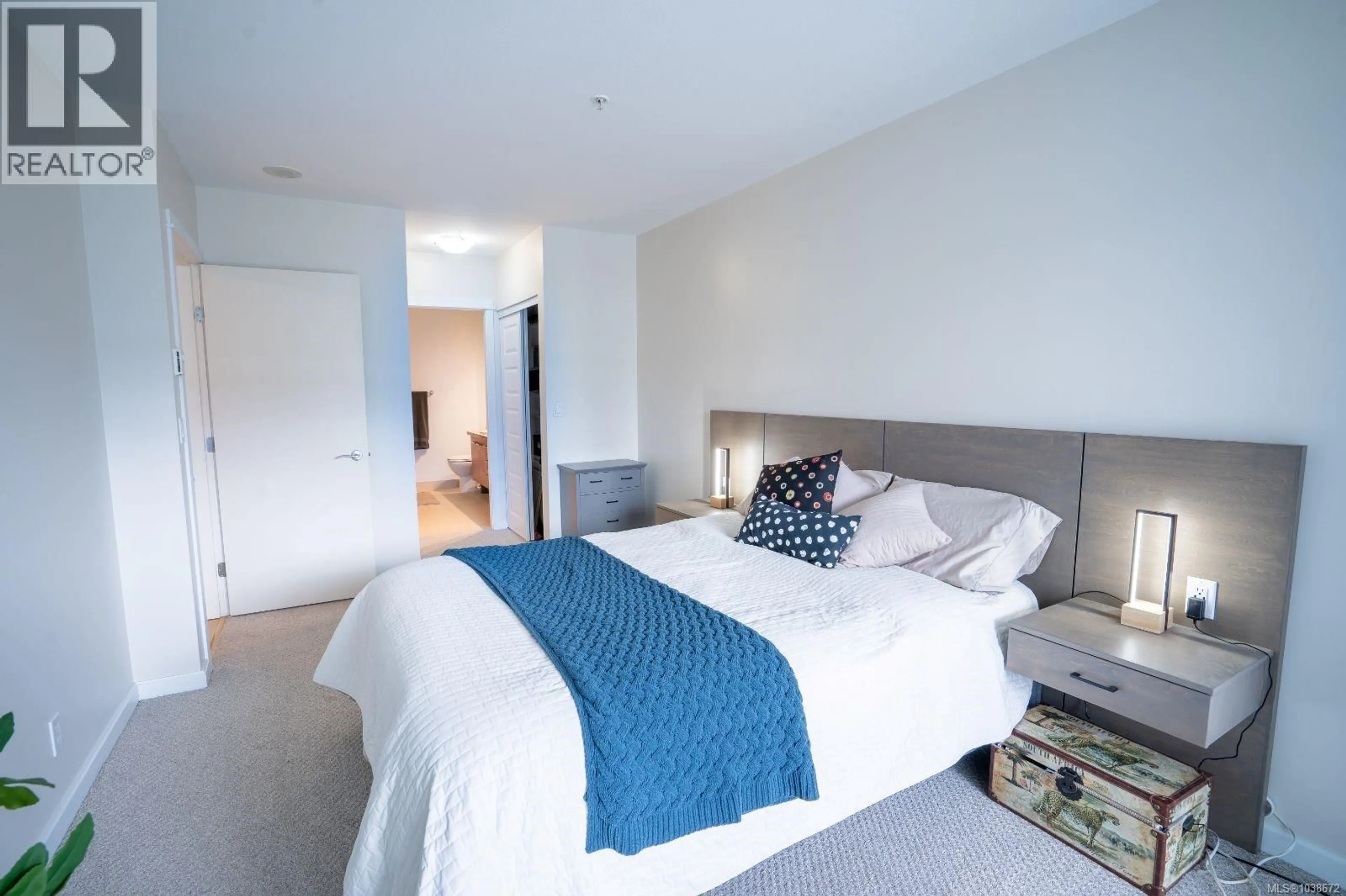 Bedroom with bed, unknown for 504 - 38 FRONT STREET, Nanaimo British Columbia V9R0B8