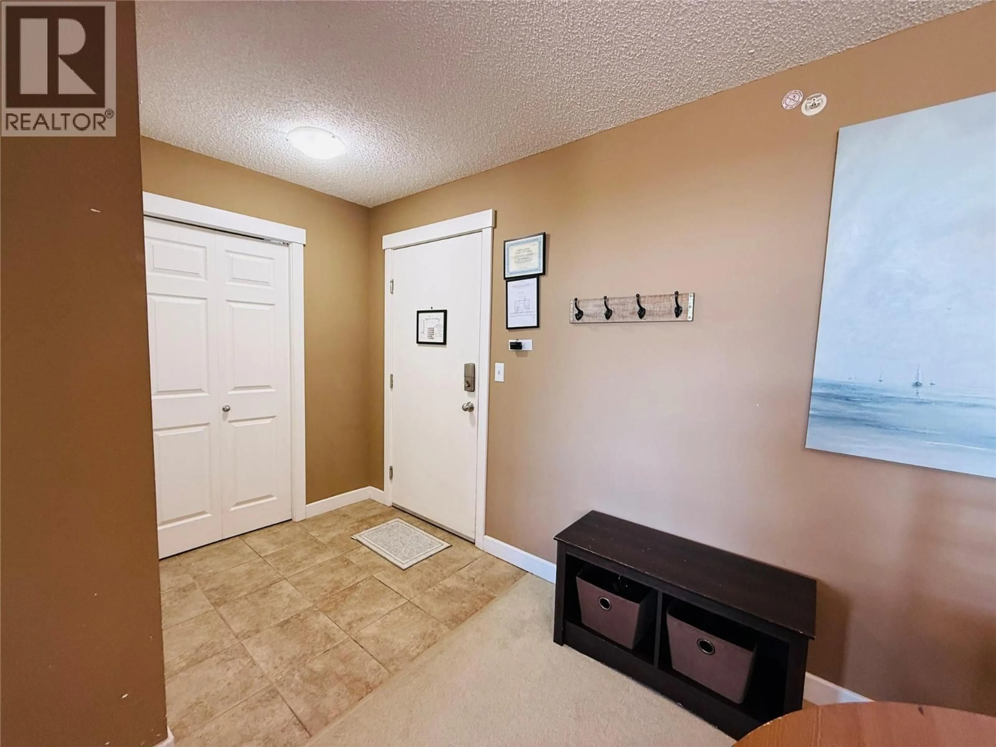 Indoor entryway for 3412 - 205 THIRD AVENUE, Invermere British Columbia V0A1K7