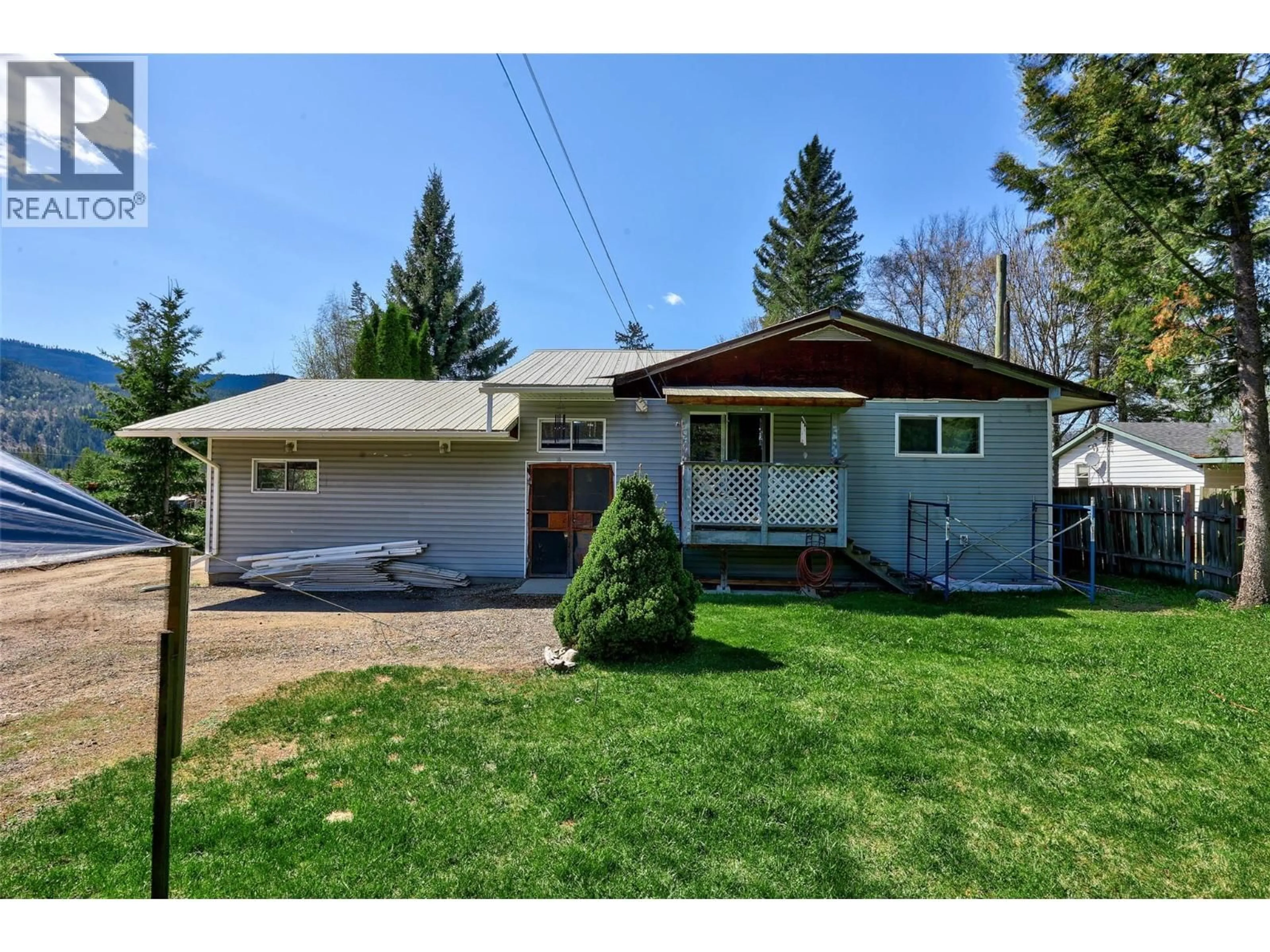 Home with vinyl exterior material, street for 1029 RAFT RIVER ROAD, Clearwater British Columbia V0E1N1