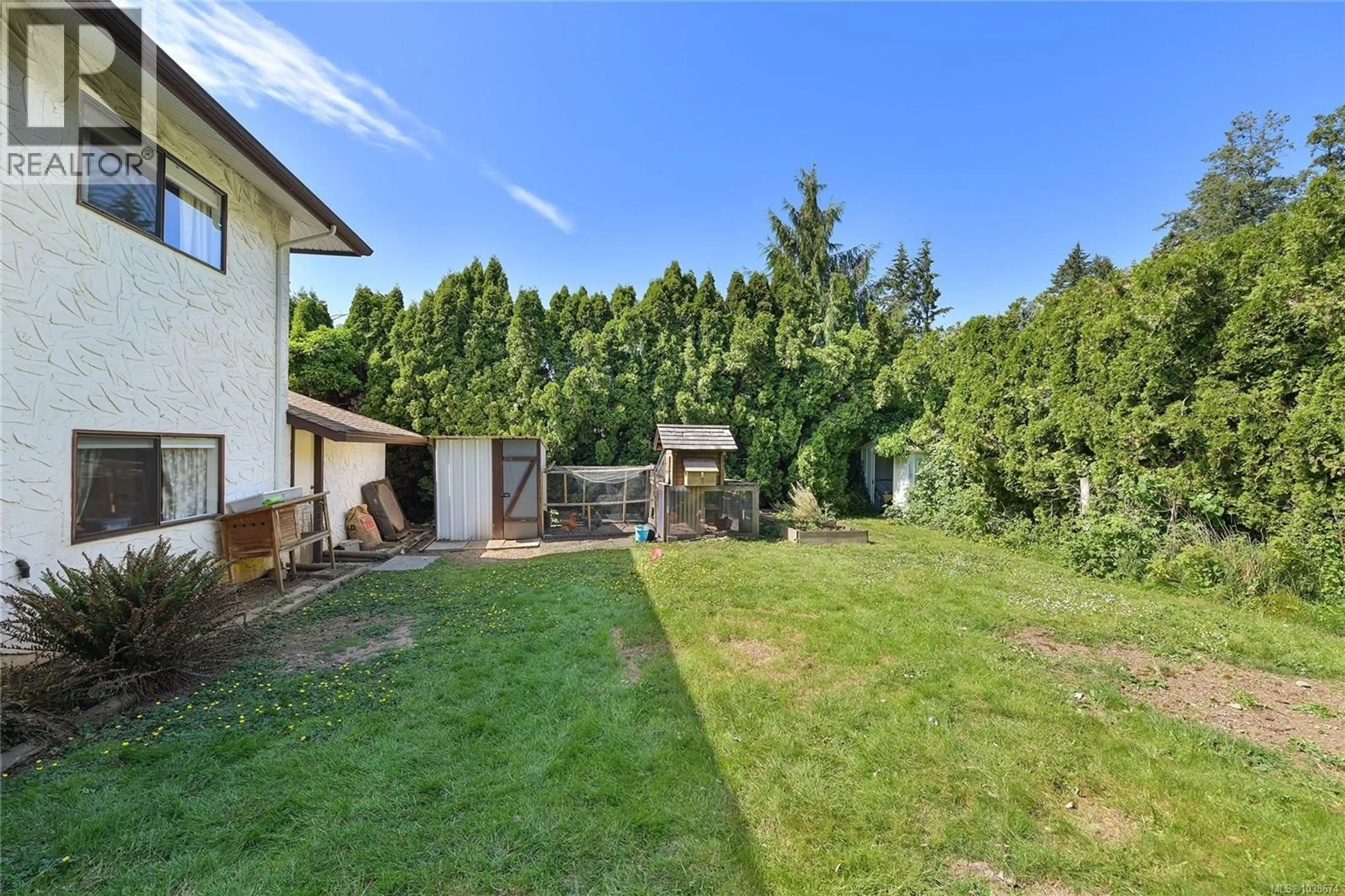 Patio, unknown for 6773 WENDONNA PLACE, Central Saanich British Columbia V8M1A5
