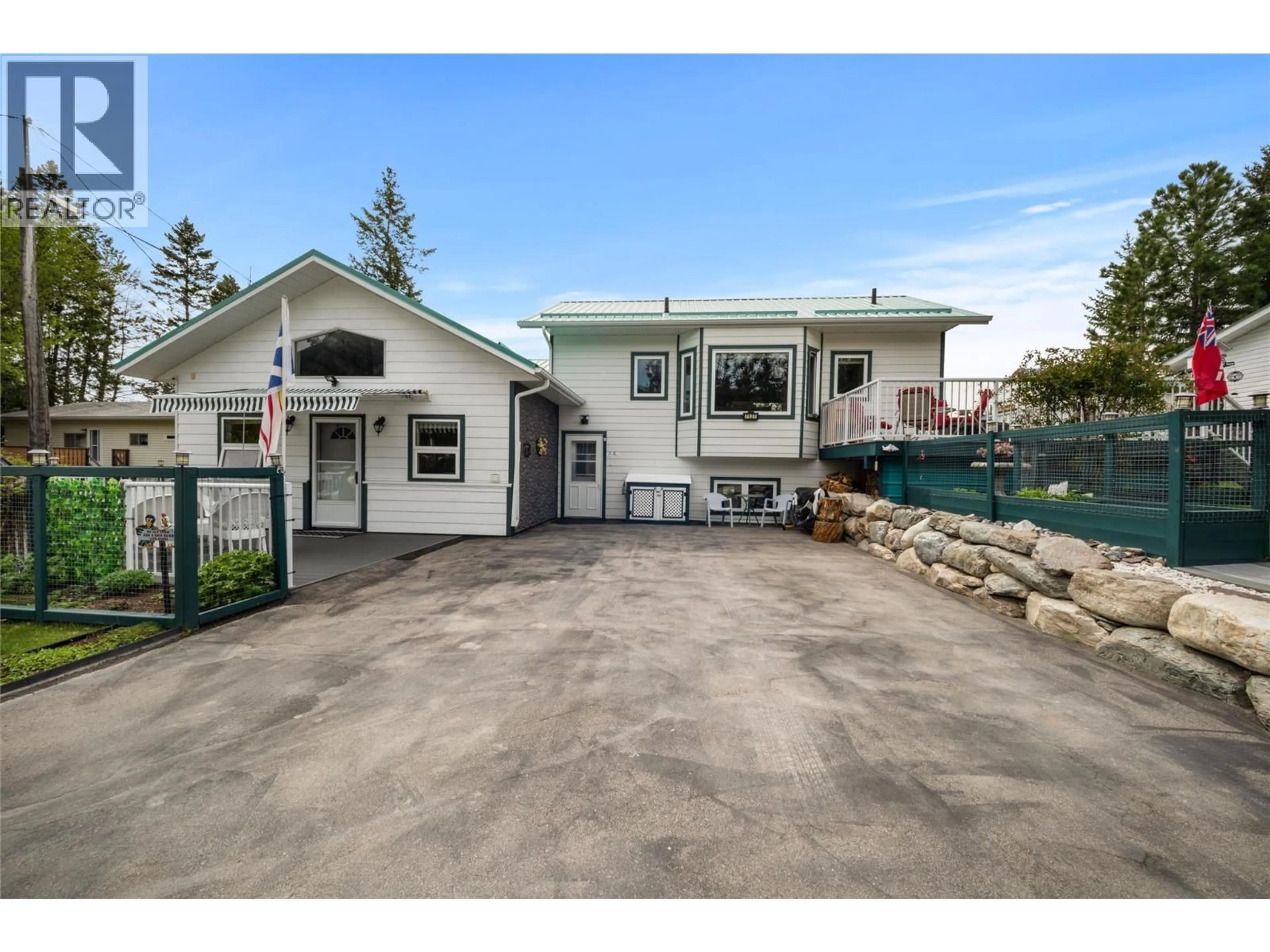 Unknown for 7527 PARK DRIVE WEST OTHER, Radium Hot Springs British Columbia V0A1M0