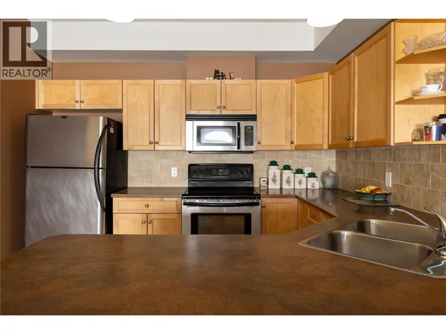 108 - 2120 SHANNON RIDGE DRIVE, West Kelowna 5