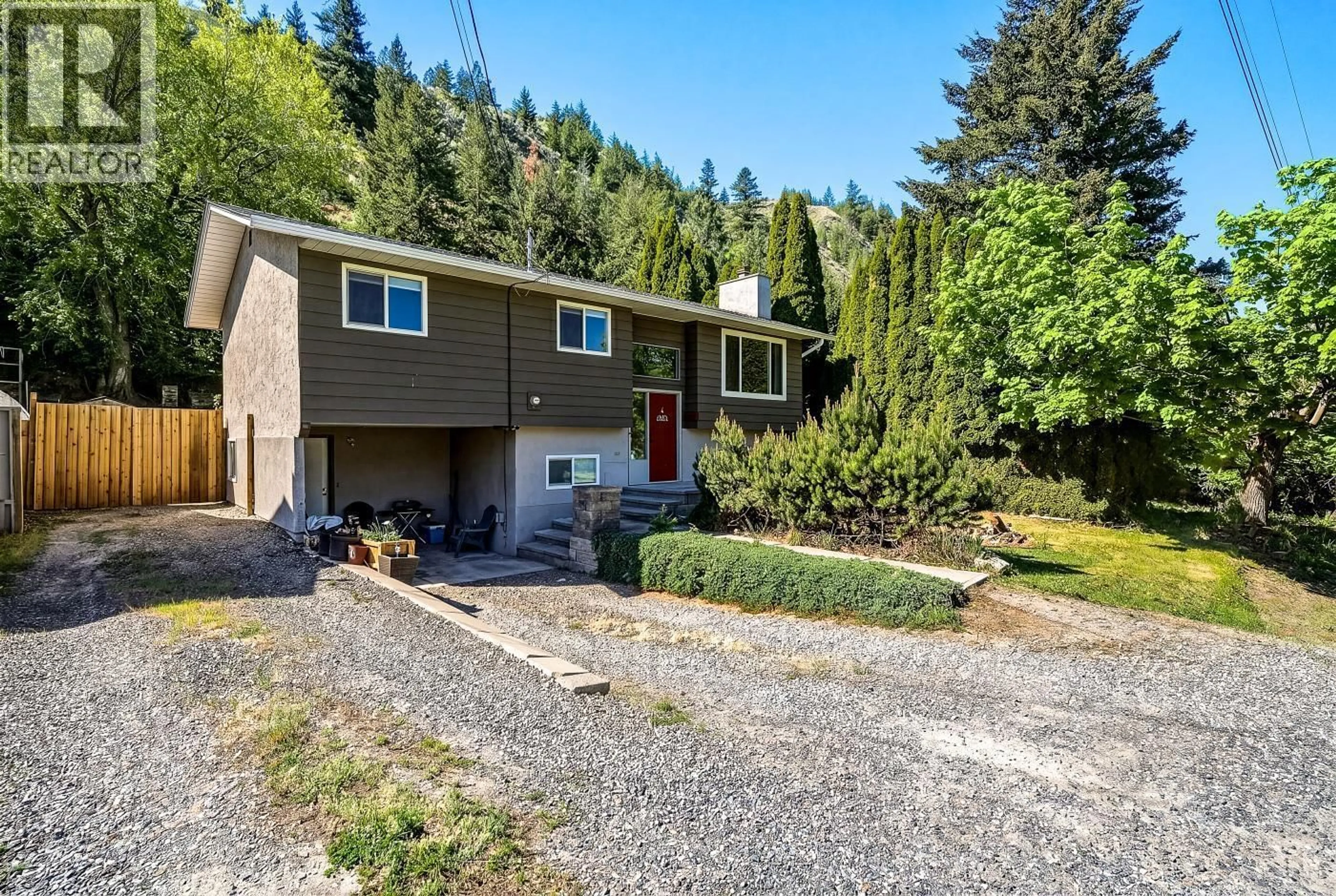 Home with vinyl exterior material, street for 6105 DALLAS DRIVE, Kamloops British Columbia V2C5Z9