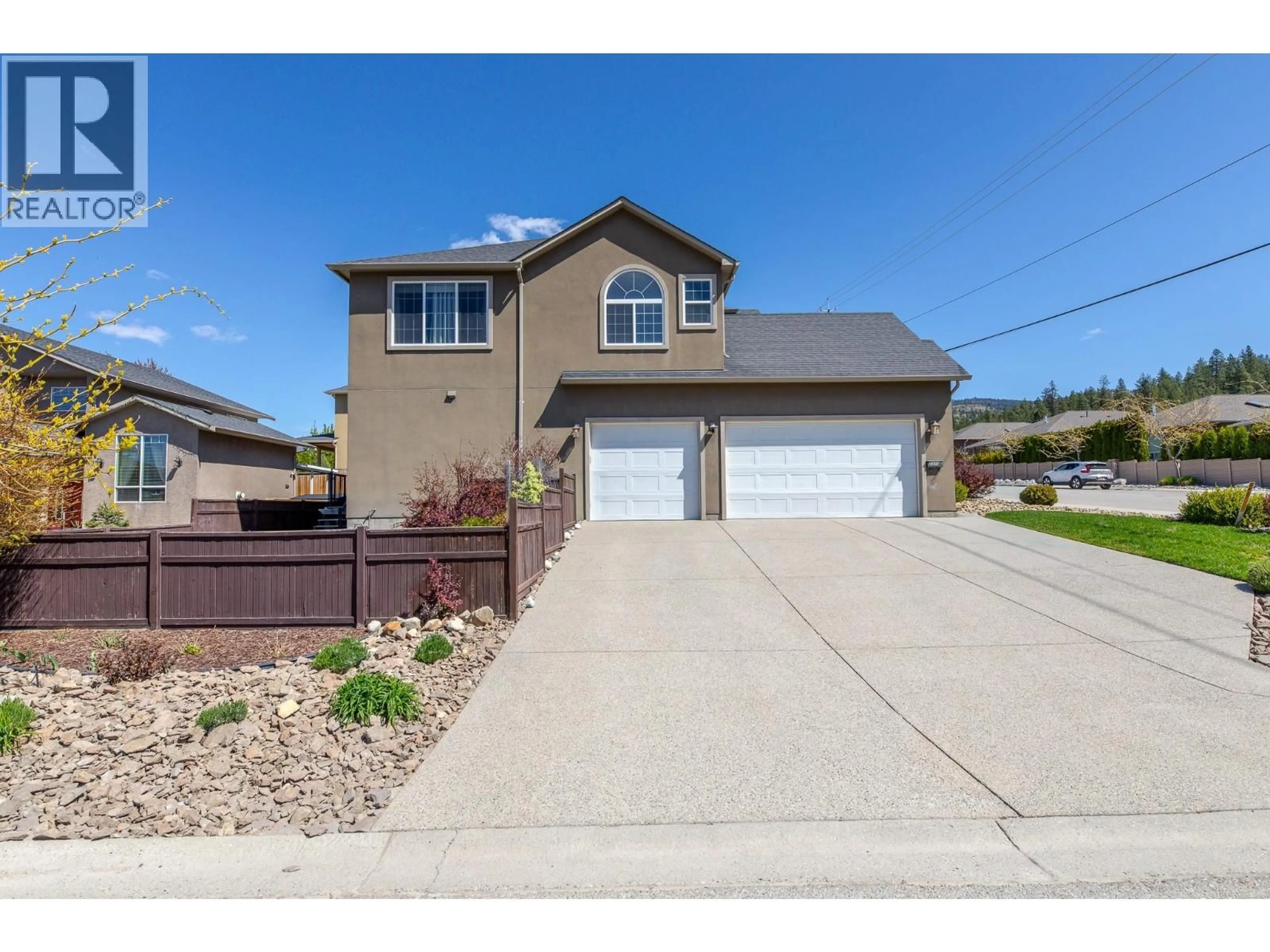 Home with vinyl exterior material, street for 2377 WILTSE DRIVE, Penticton British Columbia V2A7X7