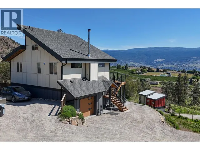 9003 GILMAN ROAD, Summerland 3