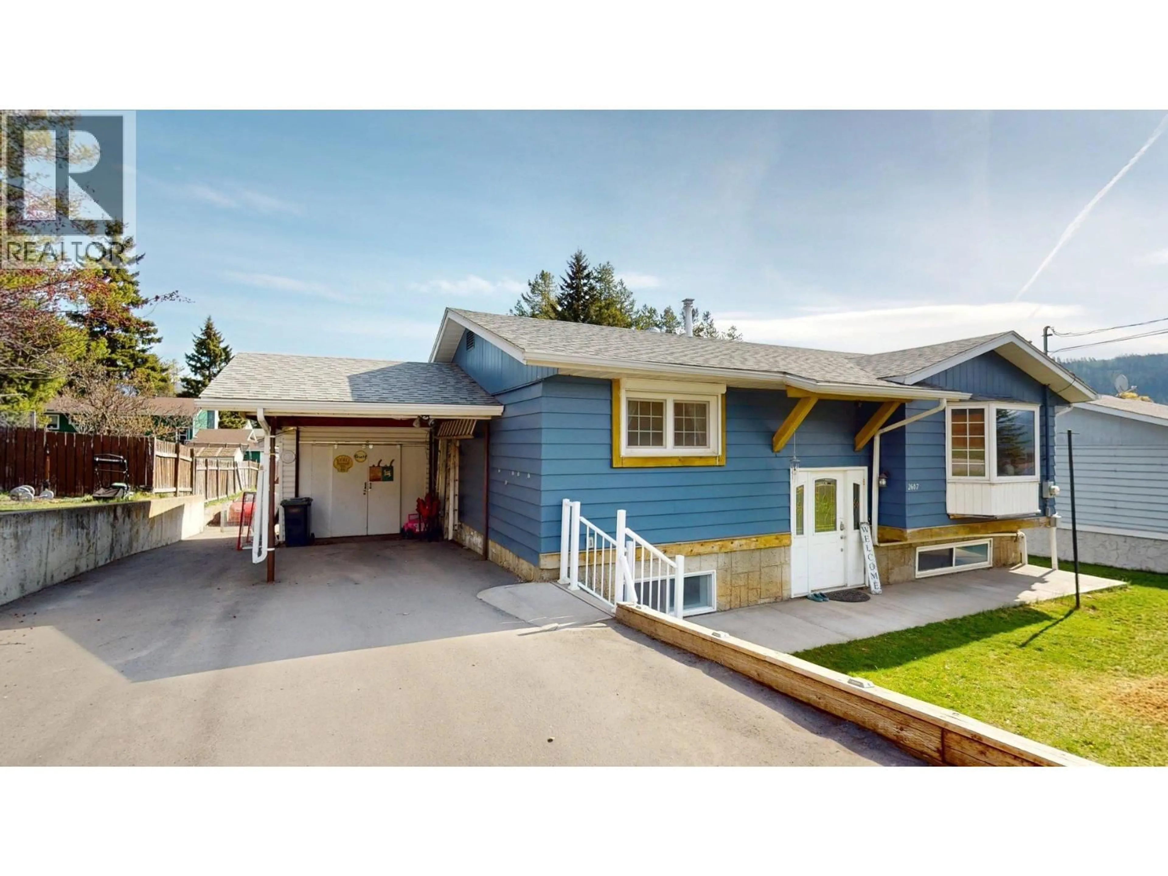 Home with vinyl exterior material, street for 2607 ALPINE DRIVE, Elkford British Columbia V0B1H0