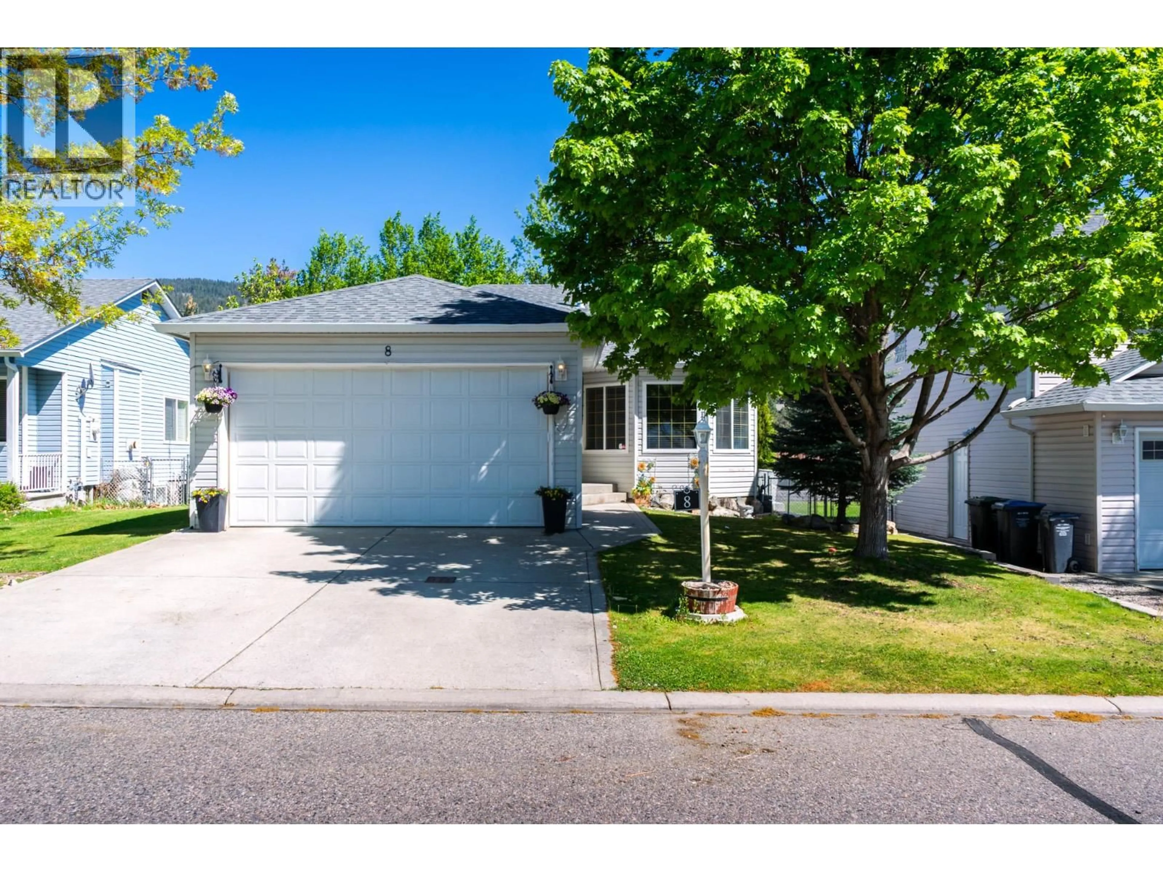 Home with vinyl exterior material, street for 8 - 4450 POSTILL DRIVE, Kelowna British Columbia V1X7T9