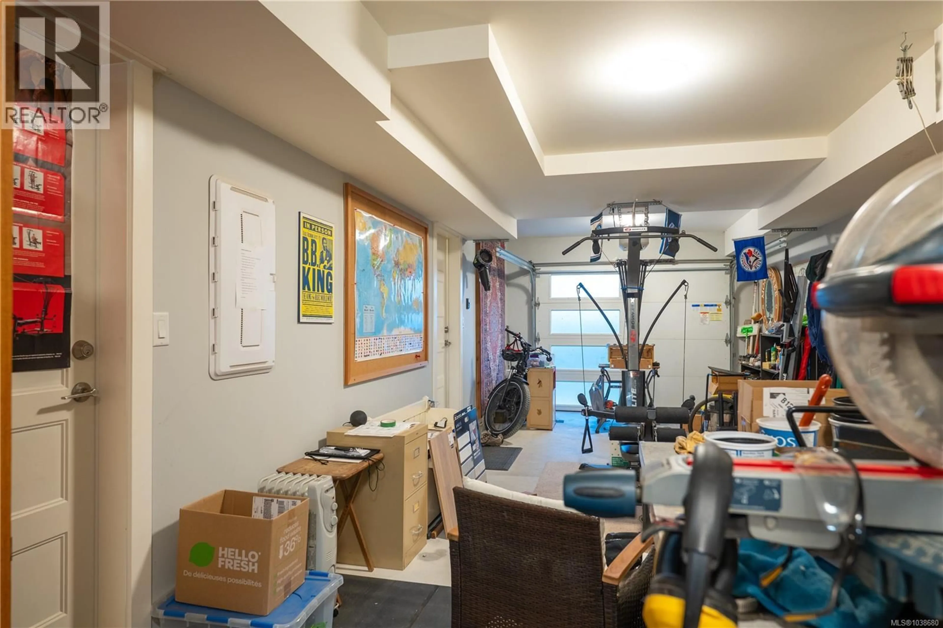 Indoor foyer for 107 - 2899 RIVER ROAD, Chemainus British Columbia V0R1K3