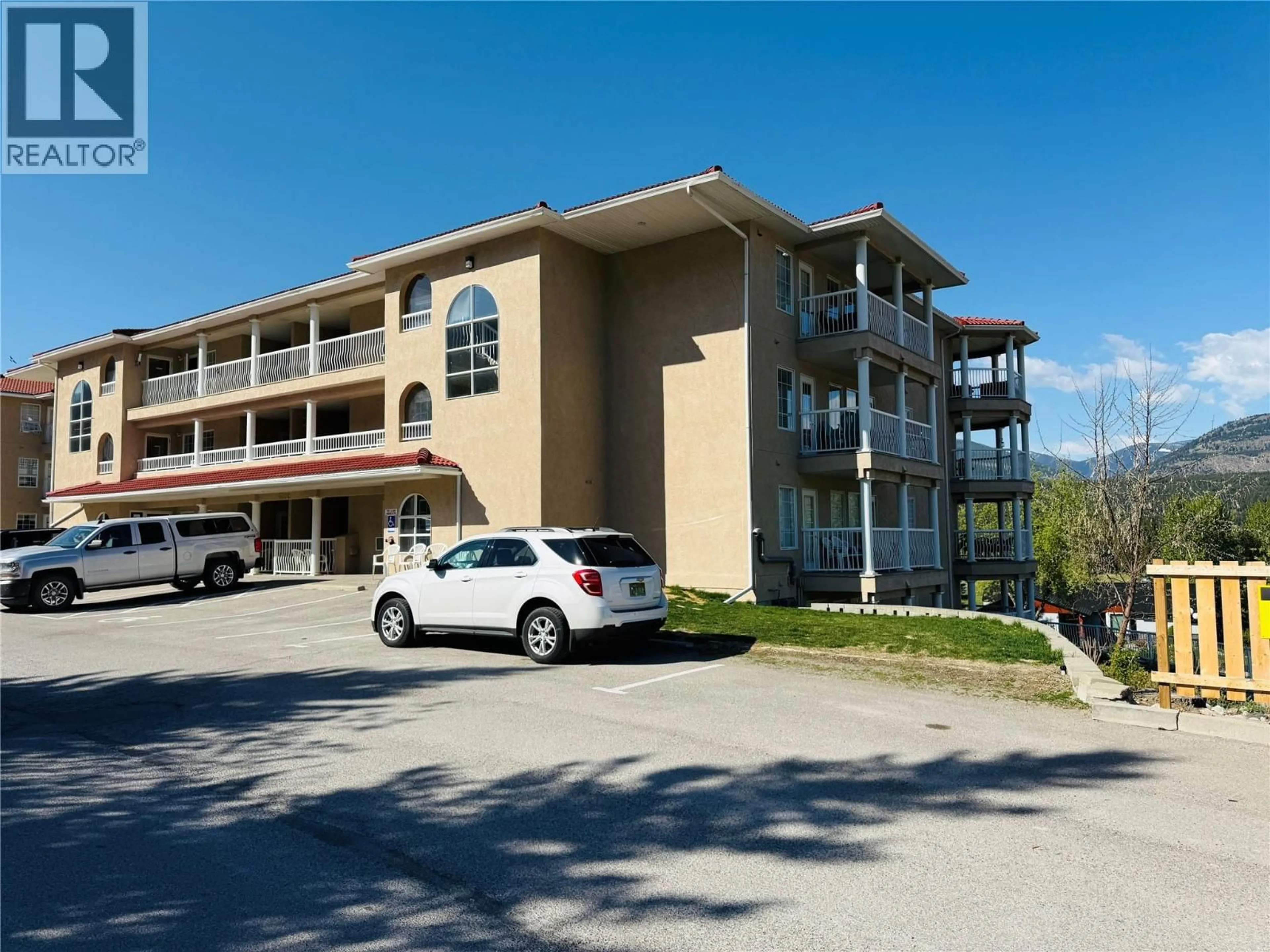 Patio, unknown for 4007B - 5052 RIVERVIEW ROAD, Fairmont Hot Springs British Columbia V0B1L1