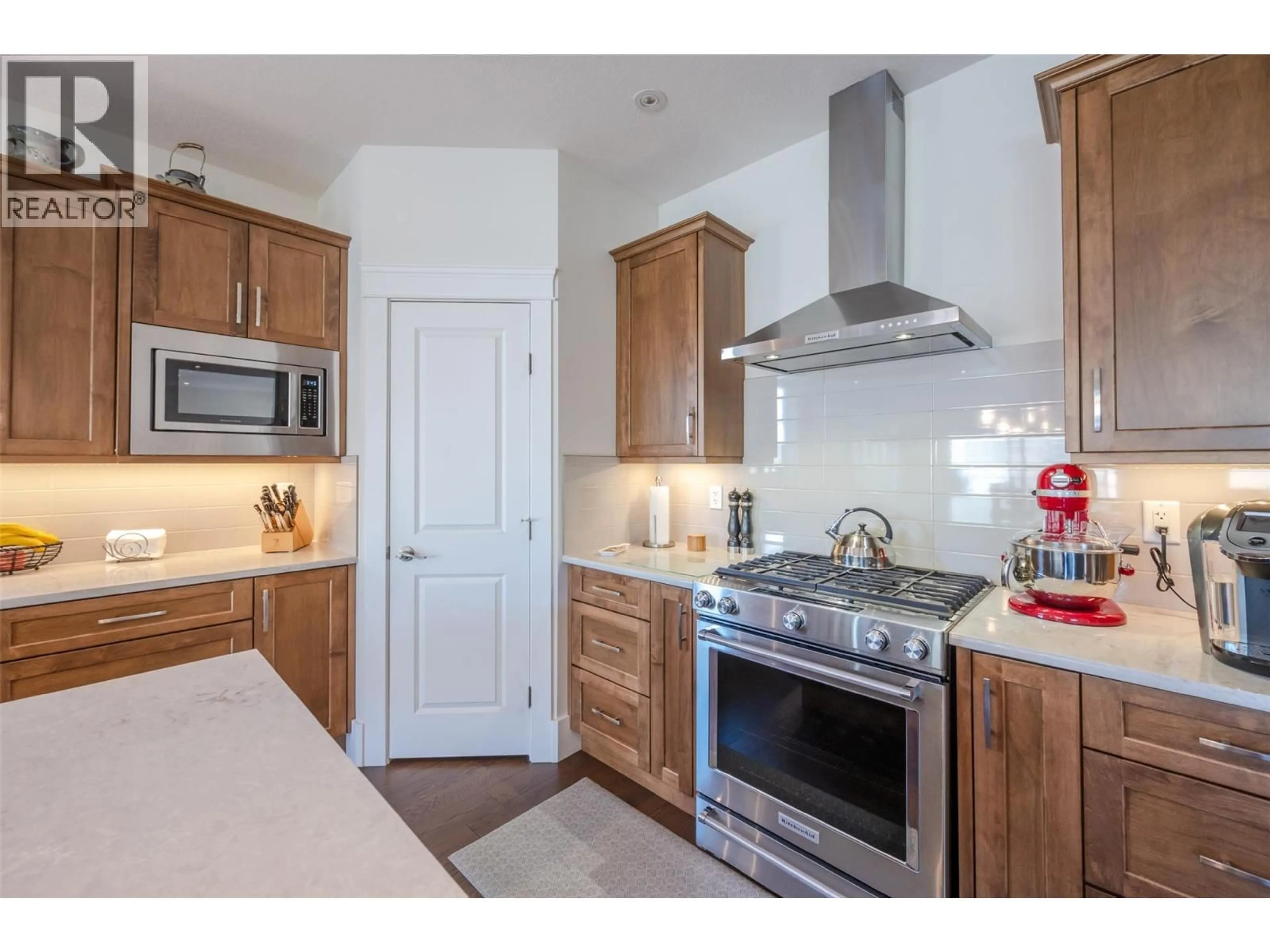Open concept kitchen, ceramic/tile floor for 145 - 4400 MCLEAN CREEK ROAD, Okanagan Falls British Columbia V0H1R6