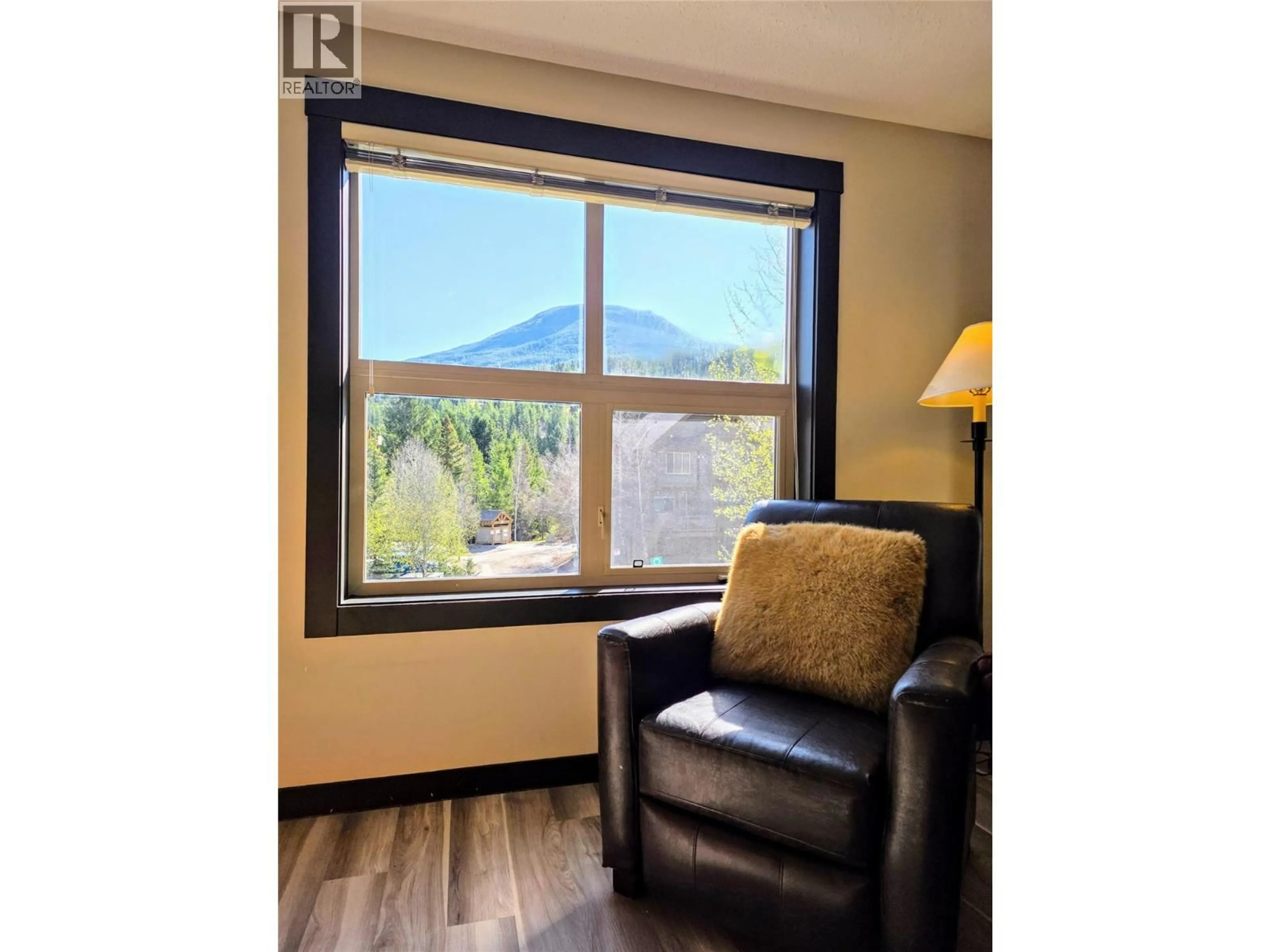 A pic of a room for 304 - 2070 SUMMIT DRIVE, Panorama British Columbia V0A1T0