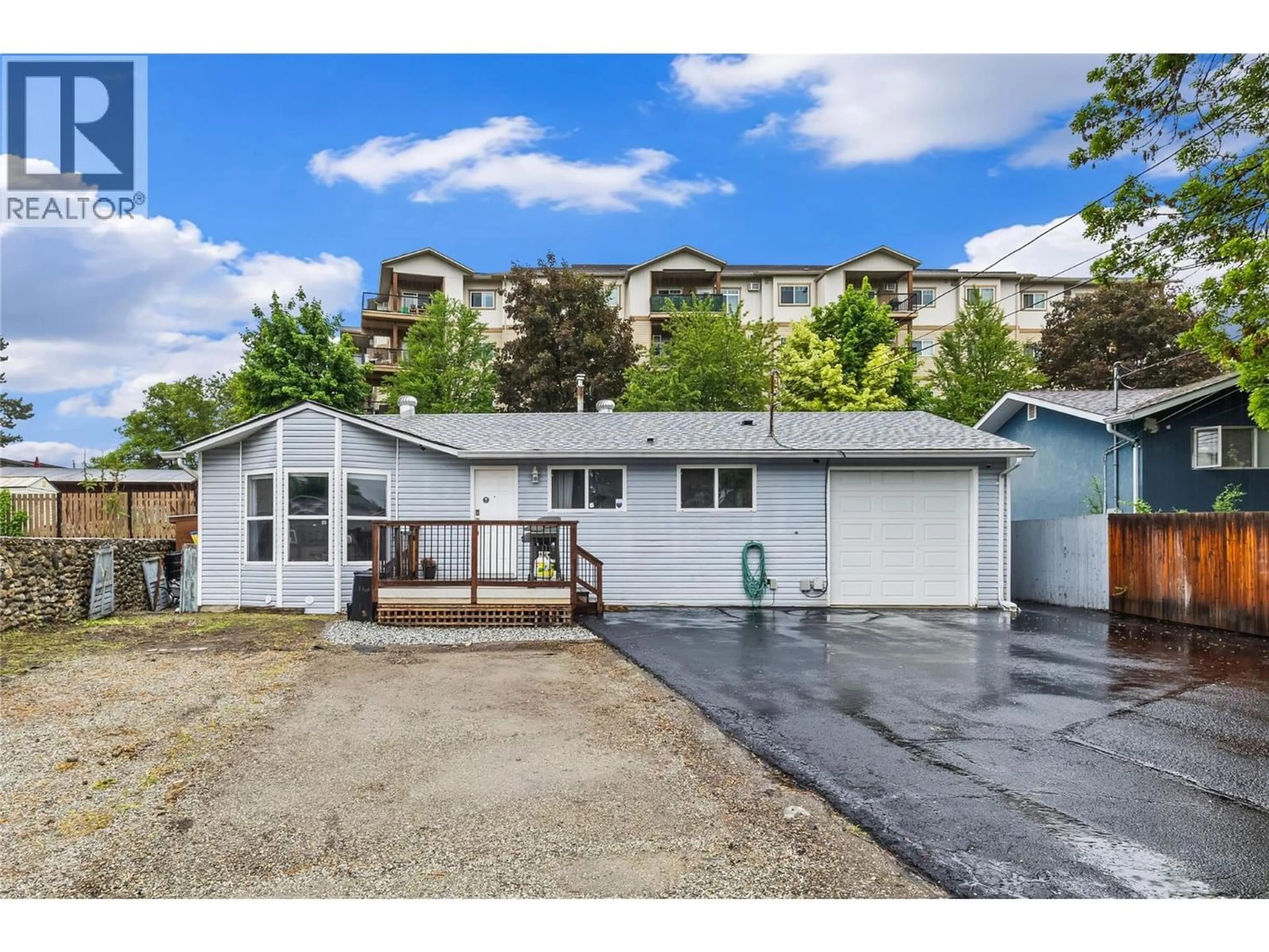 A pic from outside/outdoor area/front of a property/back of a property/a pic from drone, street for 730 CUPAR ROAD, Kelowna British Columbia V1X1R6