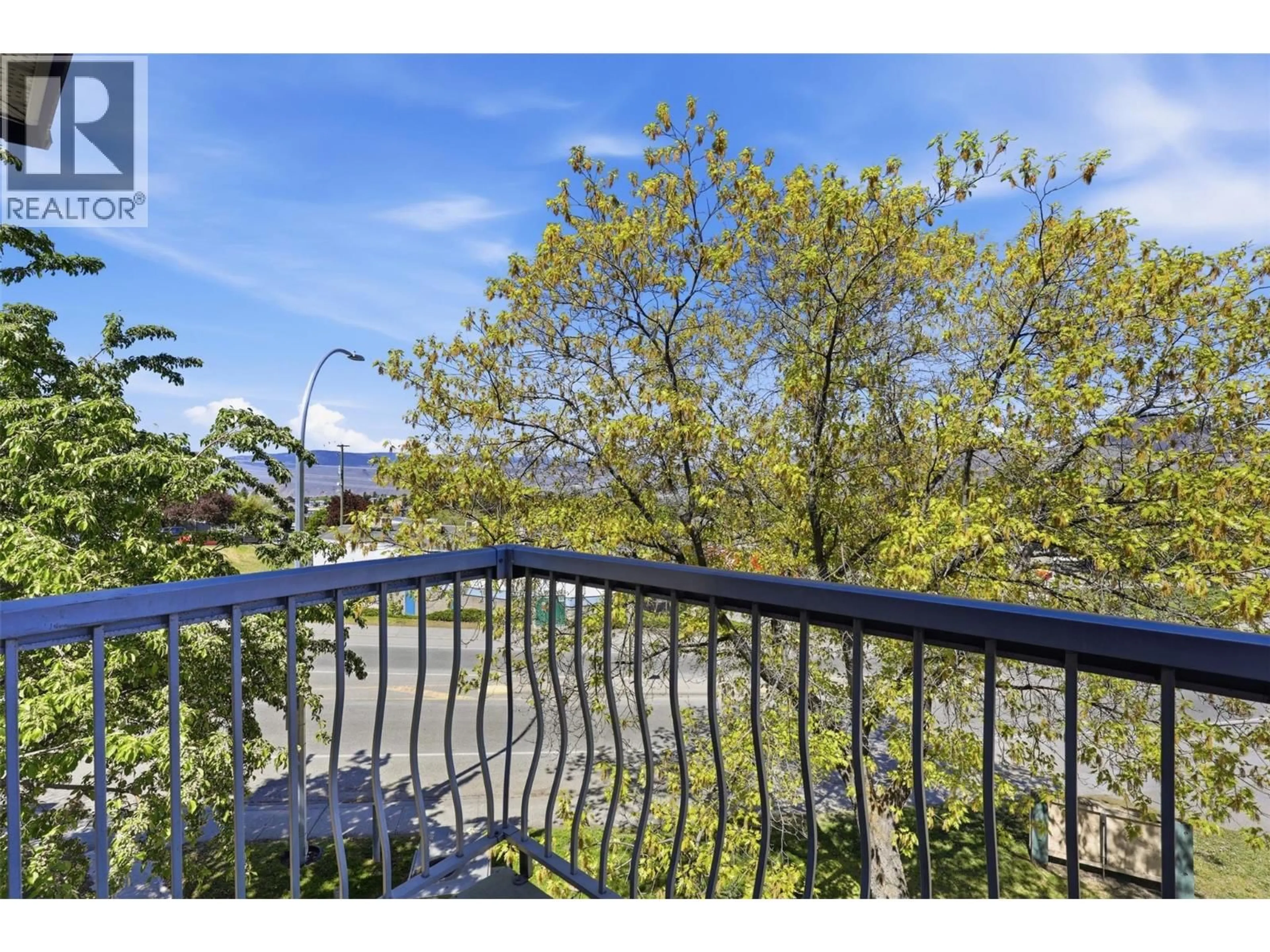 Balcony in the apartment, unknown for 22 - 1595 SUMMIT DRIVE, Kamloops British Columbia V2E1E9