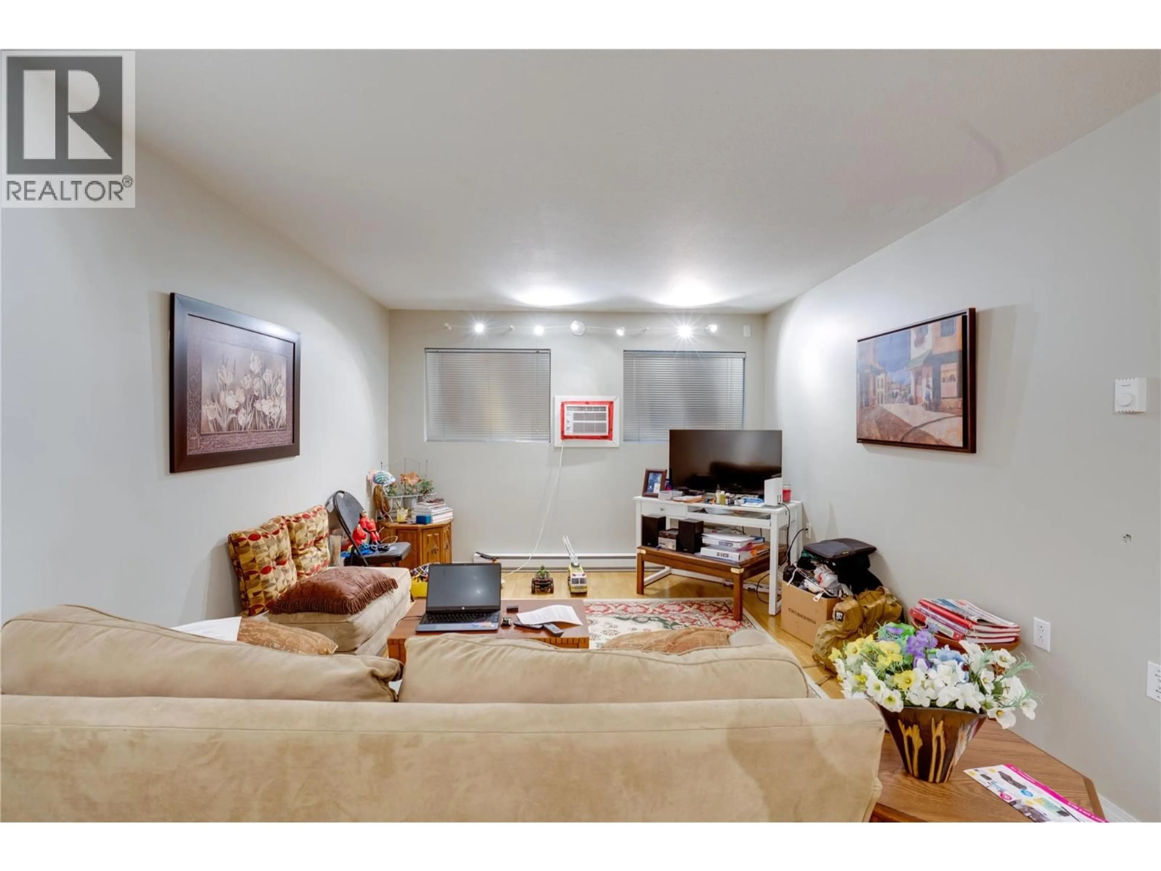 Living room with furniture, unknown for 109 - 3700 28A STREET, Vernon British Columbia V1T9K6