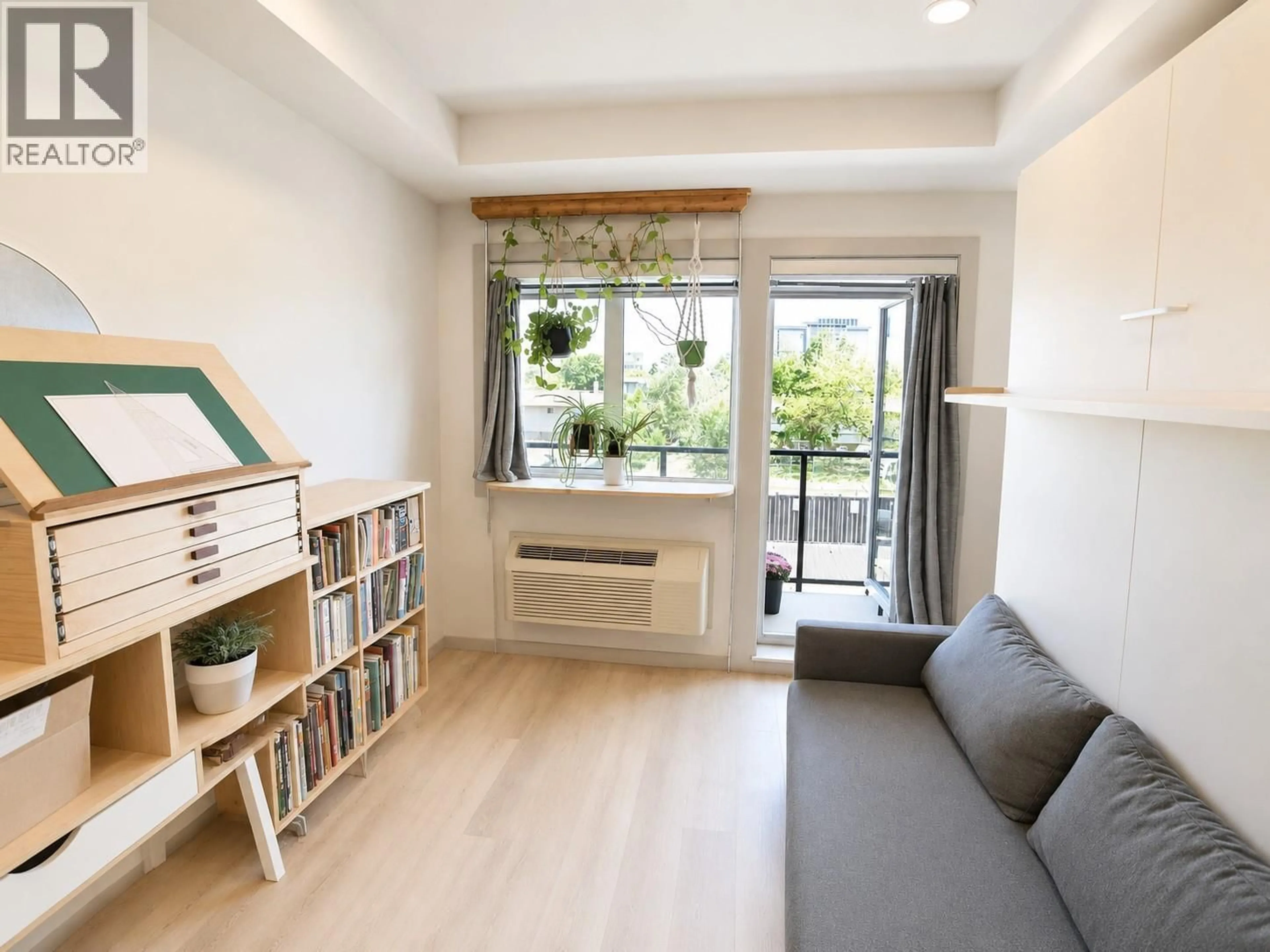 A pic of a room for 218 - 345 DOUGALL ROAD NORTH, Kelowna British Columbia V1X0A8