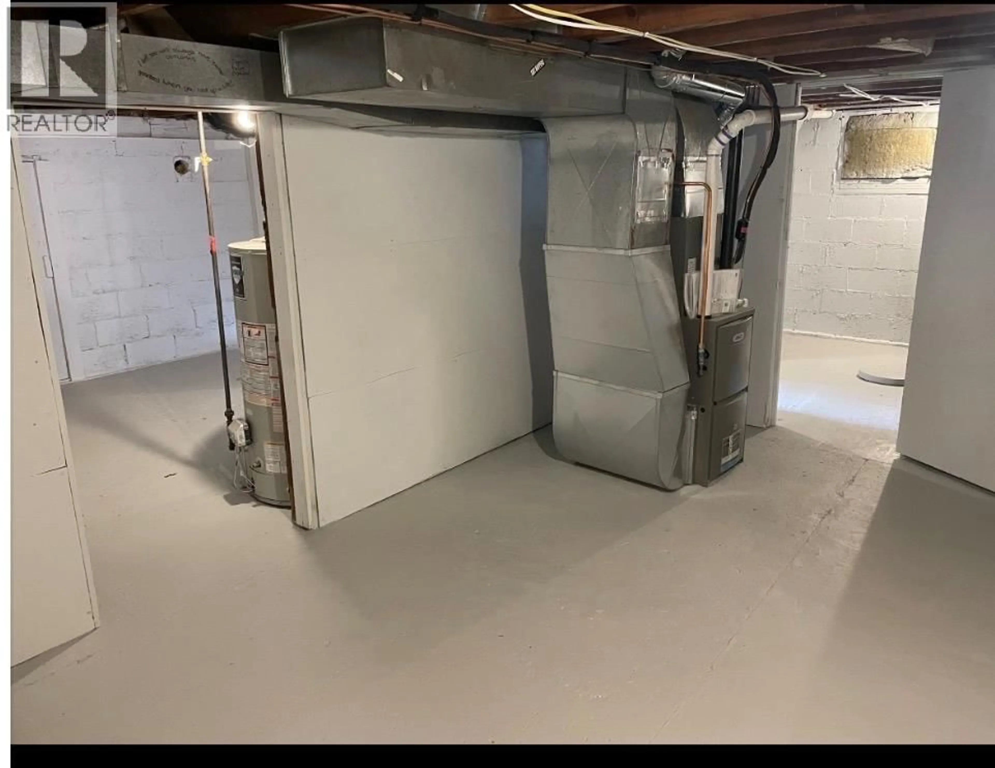 A pic of a room for 121 WILLOW STREET, Kamloops British Columbia V2B4C6