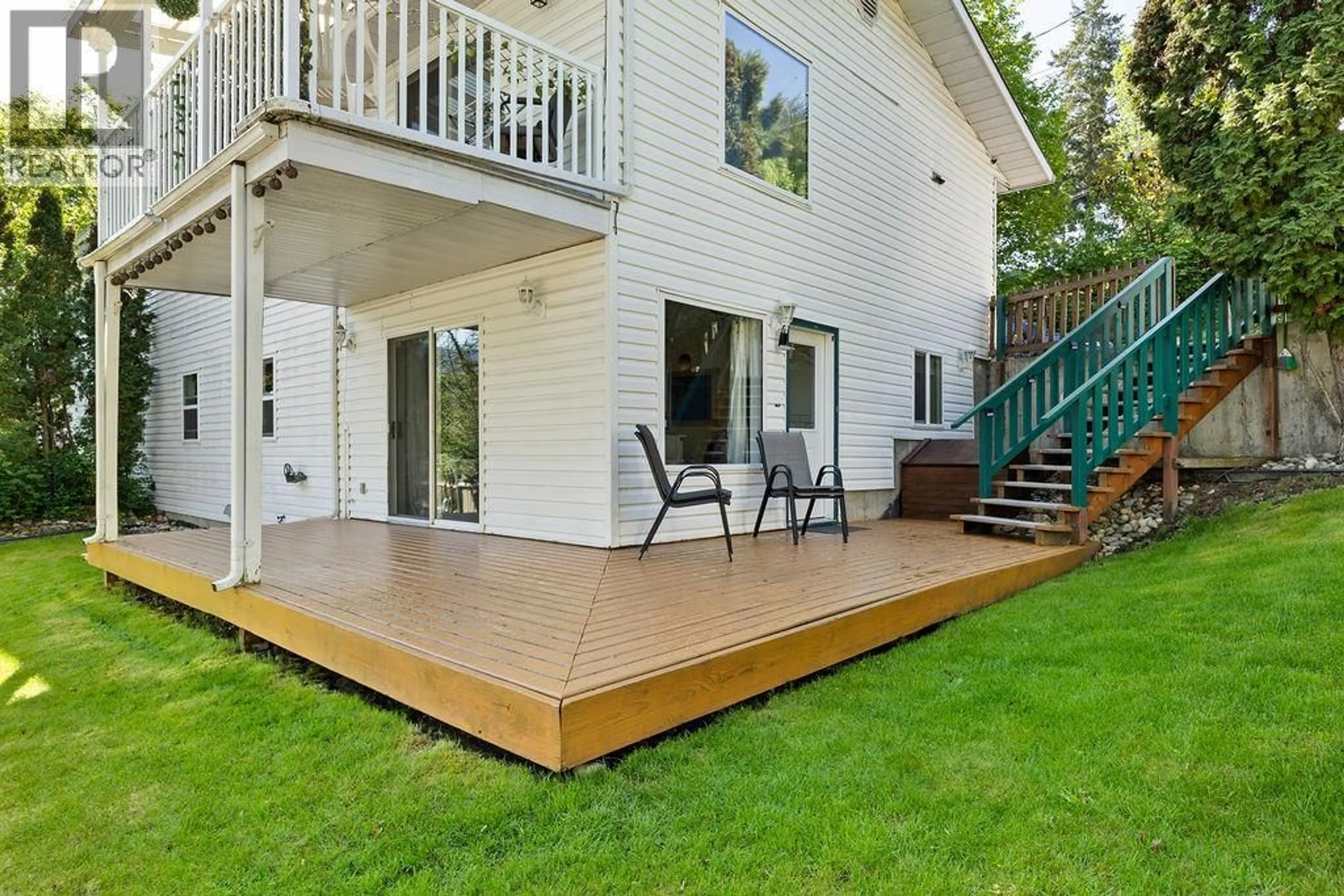 Patio, unknown for 4 - 167 CLIFFVIEW DRIVE, Enderby British Columbia V4Y4C1