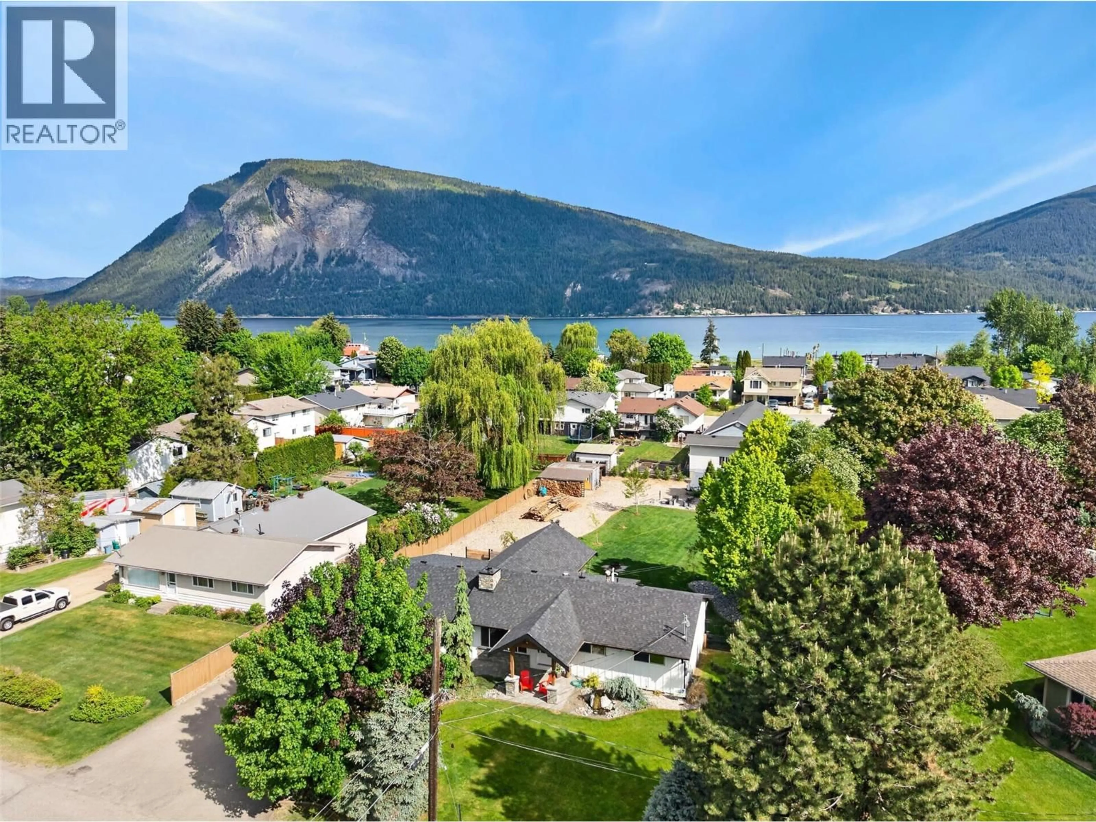 A pic from outside/outdoor area/front of a property/back of a property/a pic from drone, mountain view for 5421 71 AVENUE NORTHEAST, Salmon Arm British Columbia V0E1K0