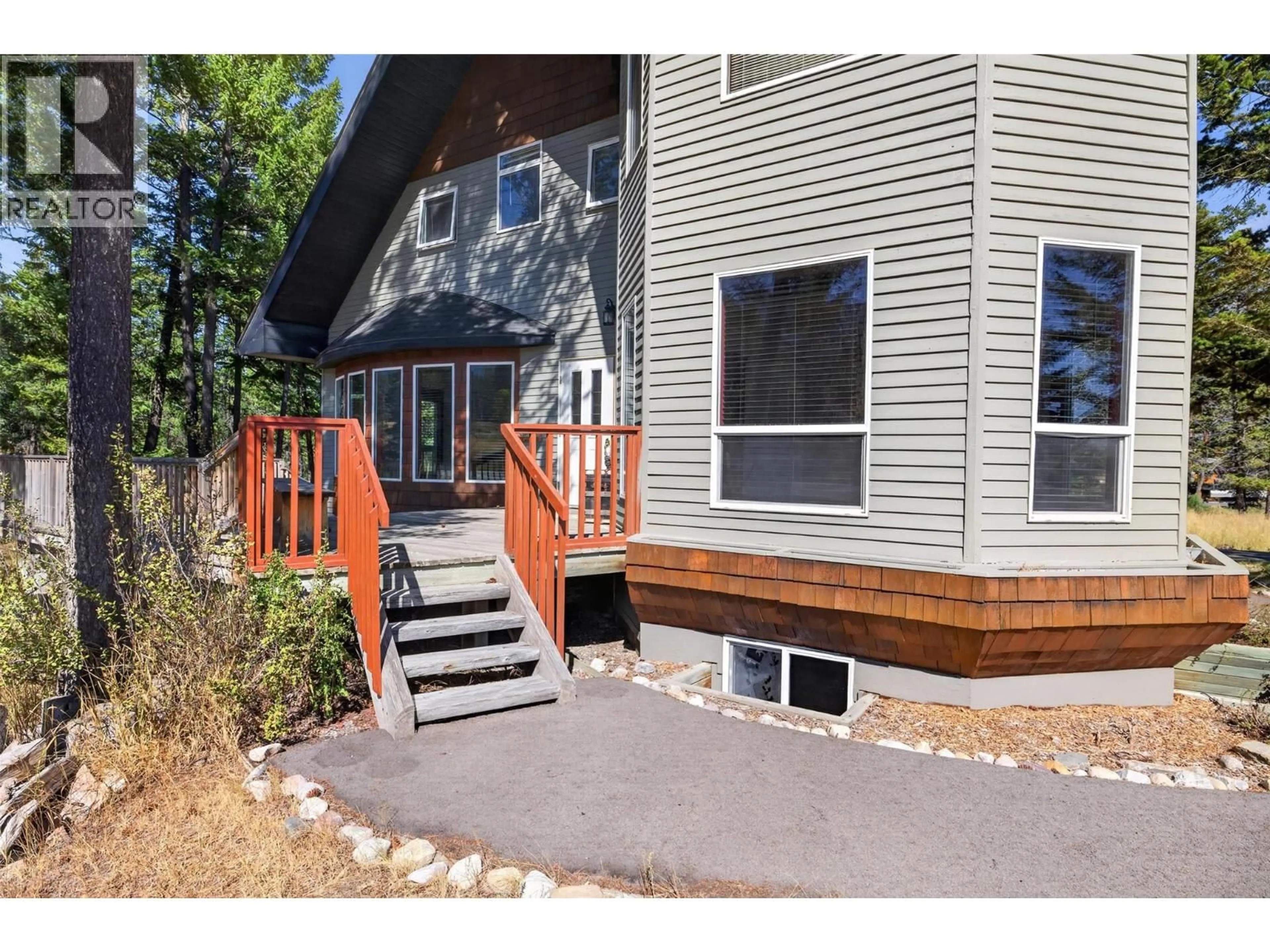 Home with vinyl exterior material, unknown for 6823 COLUMBIA RIDGE DRIVE, Fairmont Hot Springs British Columbia V0B1L2
