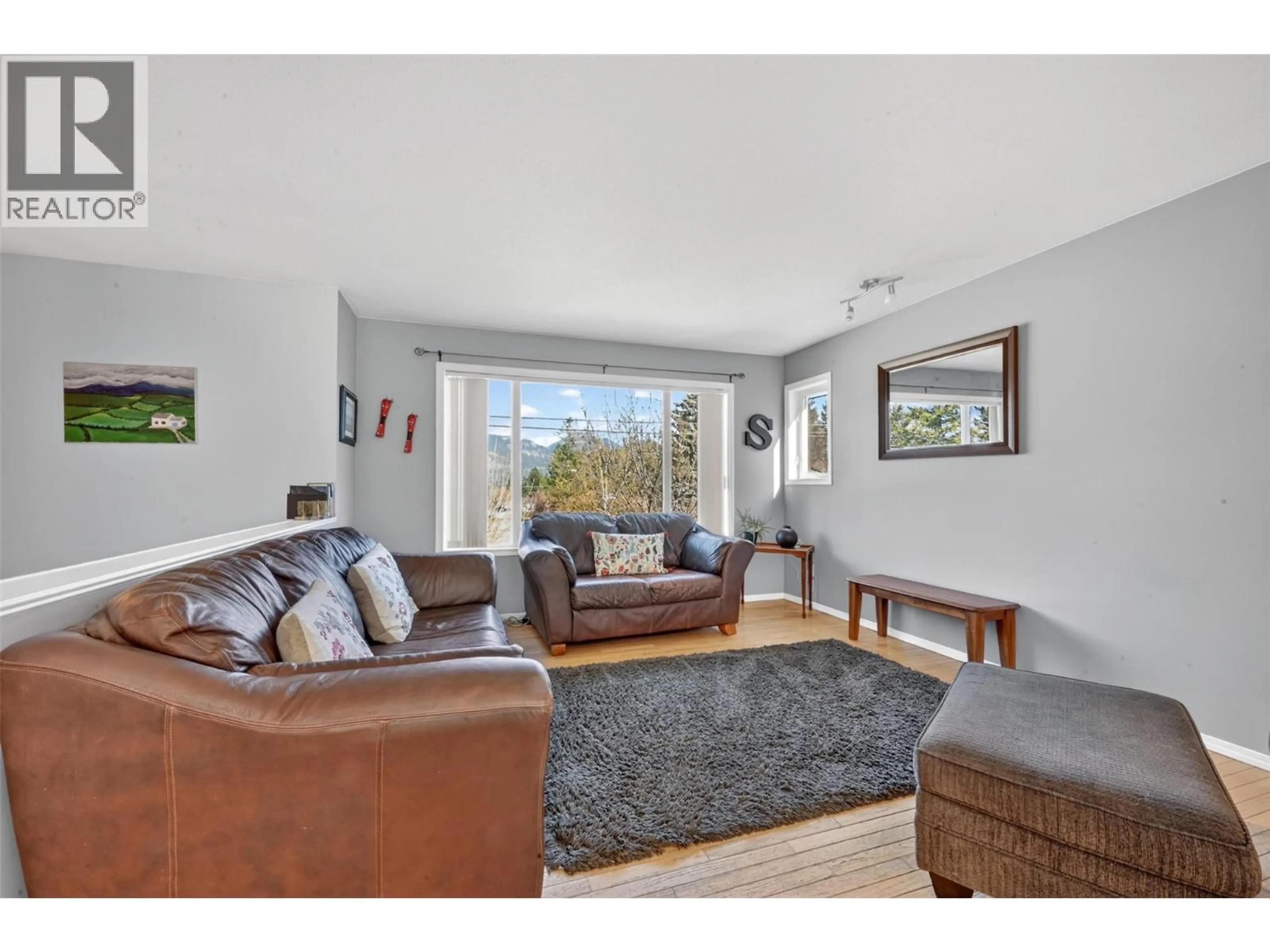 Living room with furniture, unknown for 1710 15TH AVENUE, Invermere British Columbia V0A1K4