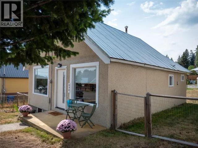 438 3RD AVENUE, Kimberley 2