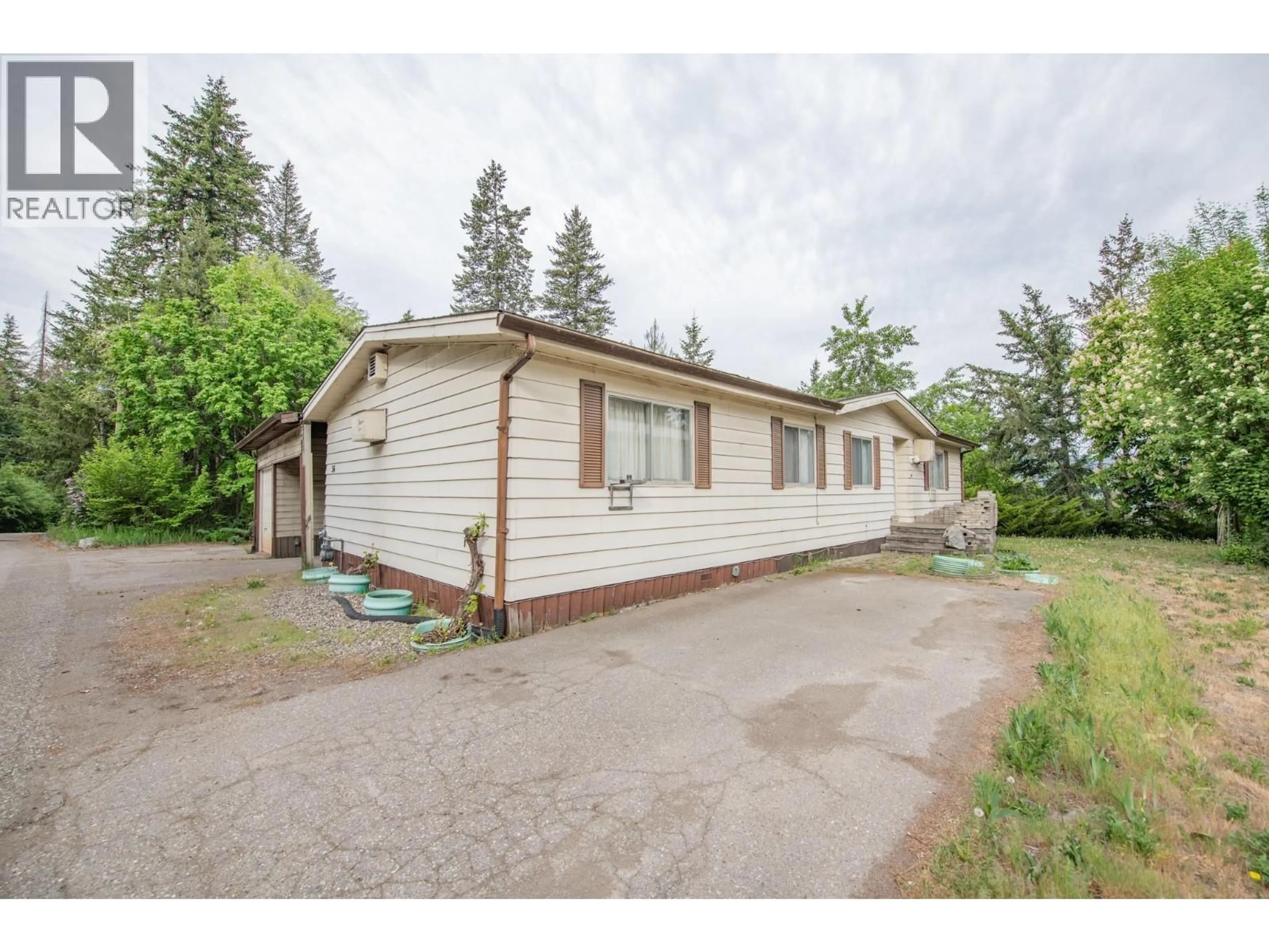 Unknown for 36 - 844 HUTLEY ROAD, Spallumcheen British Columbia V0E1B7