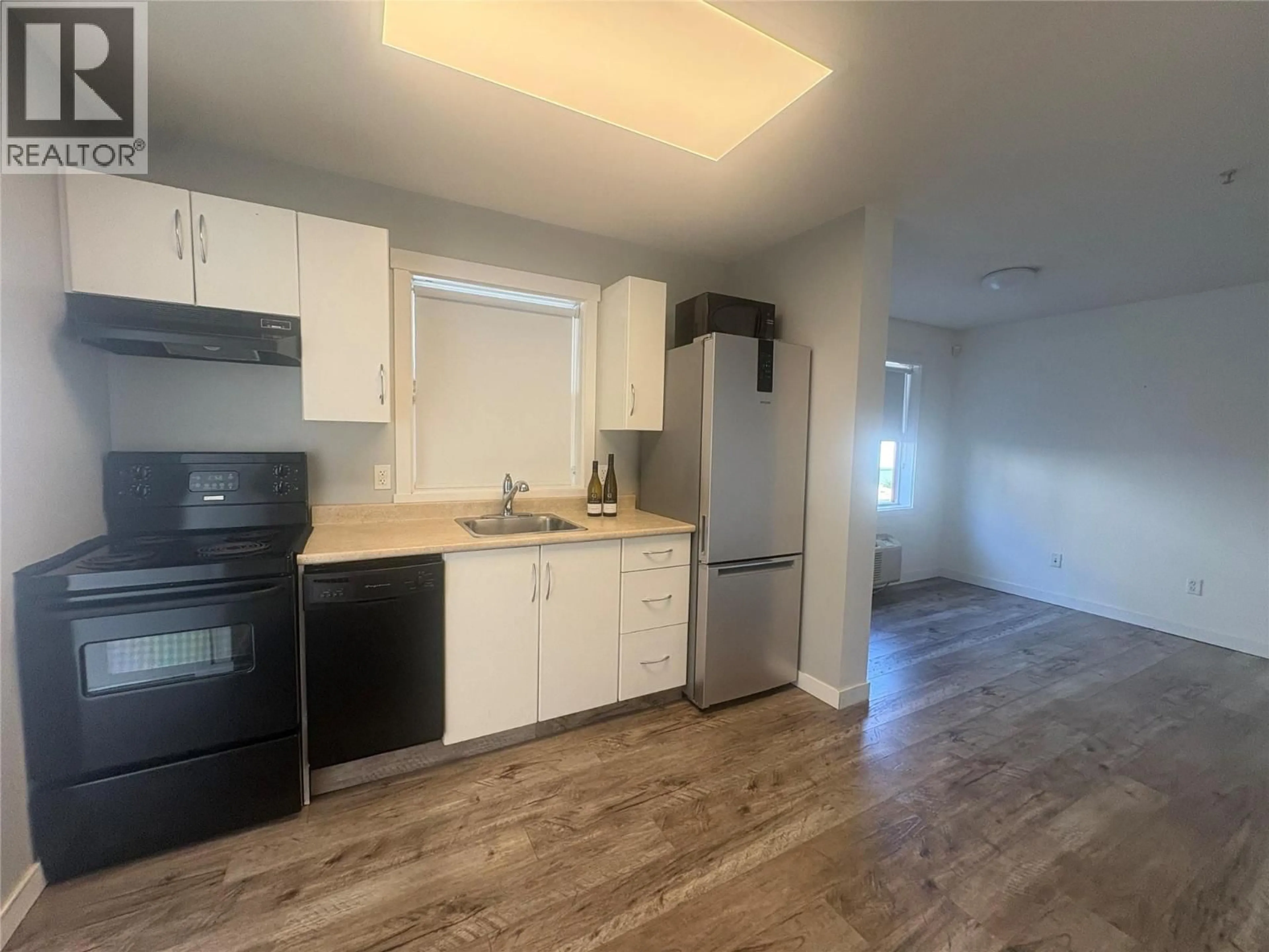 Unknown for 105 - 1481 GLENMORE ROAD, Kelowna British Columbia V1V2C5