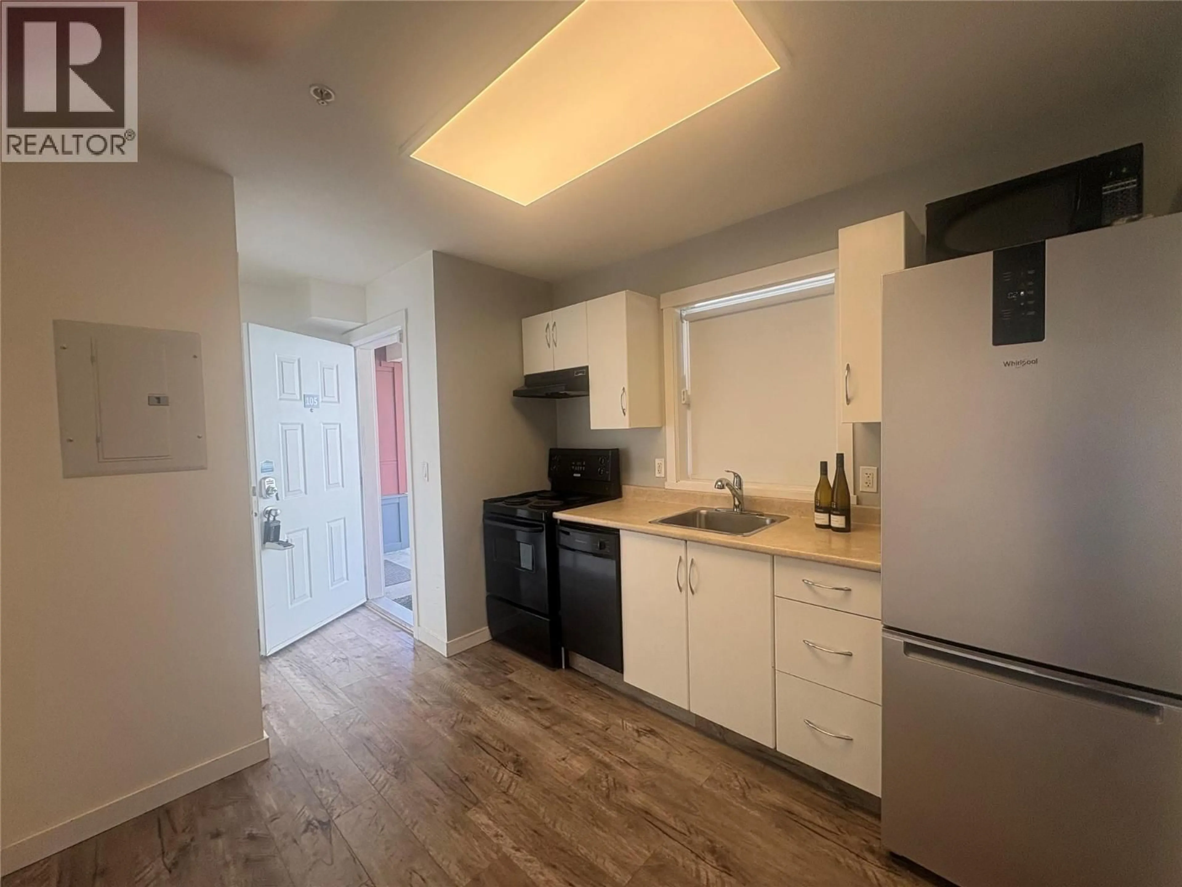 Unknown for 105 - 1481 GLENMORE ROAD, Kelowna British Columbia V1V2C5
