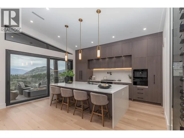 18657 MCKENZIE COURT, Summerland 5