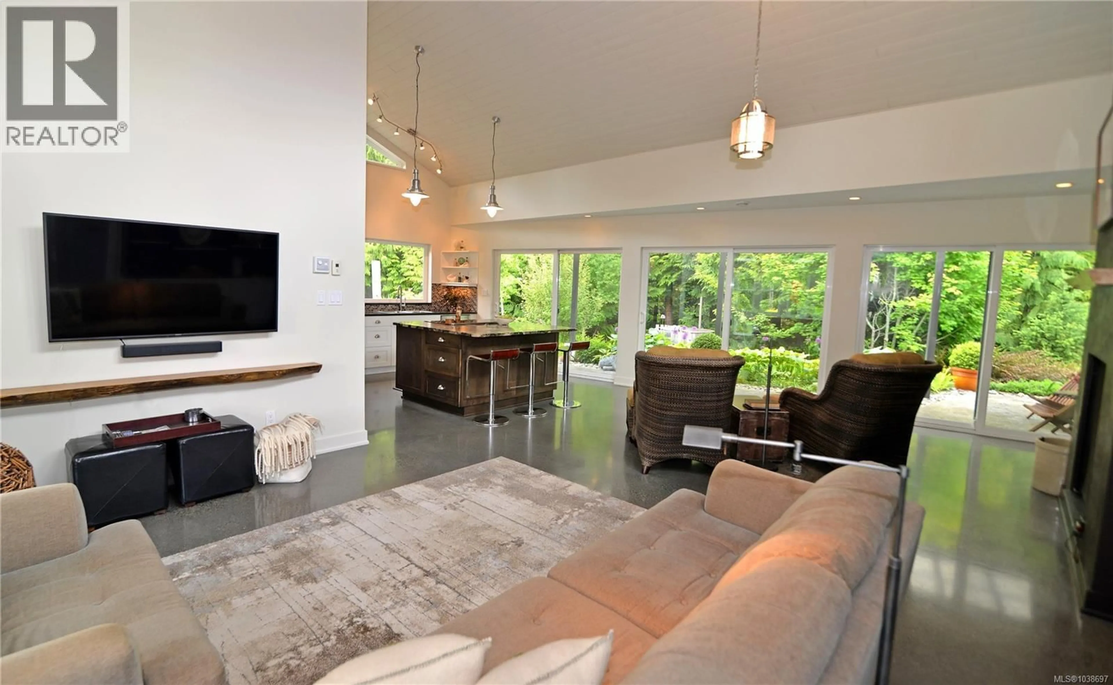 Unknown for 3881 CHARLTON DRIVE, Qualicum Beach British Columbia V9K1Z3