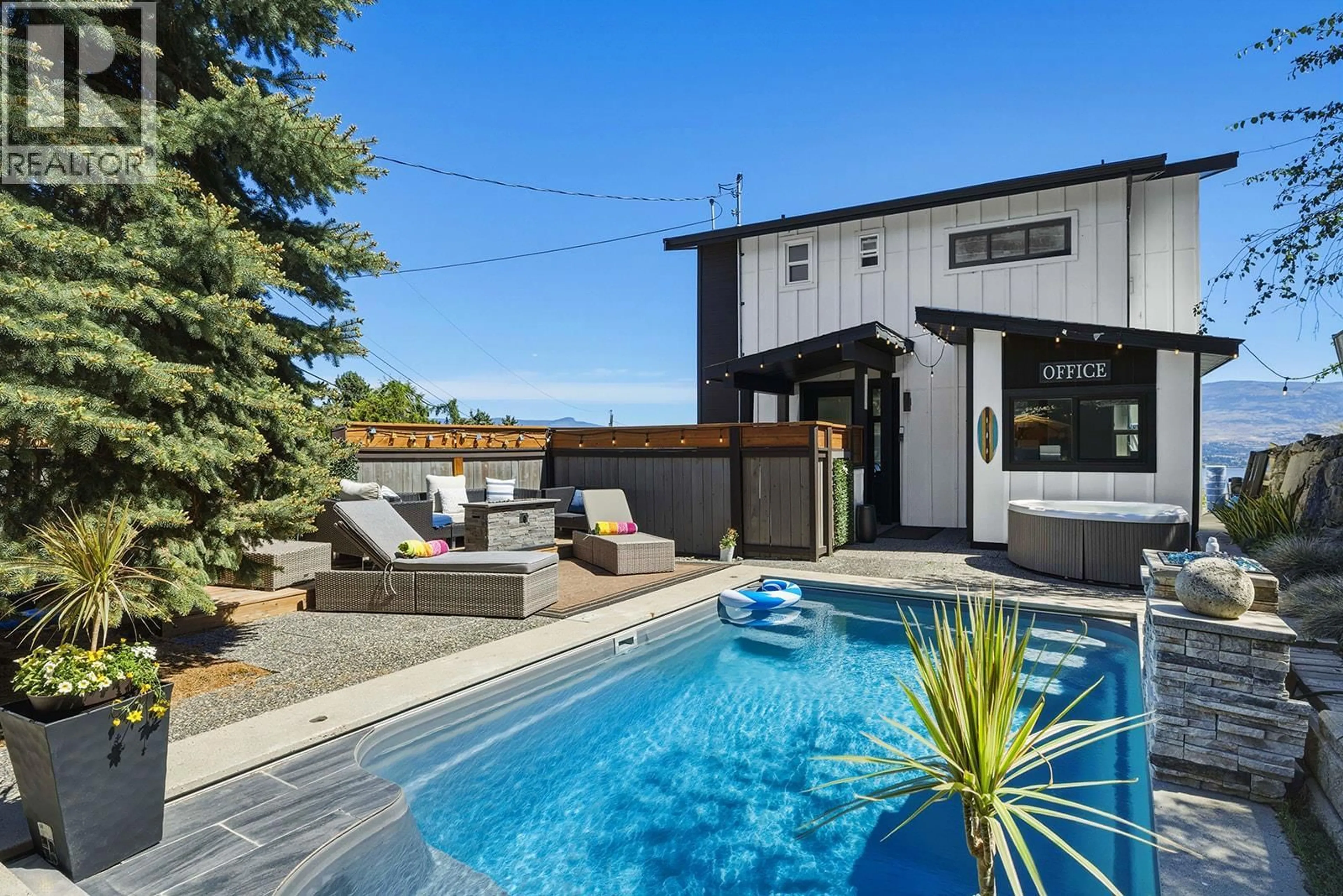 Pool for 3069 OURTOLAND ROAD, West Kelowna British Columbia V1Z2J3