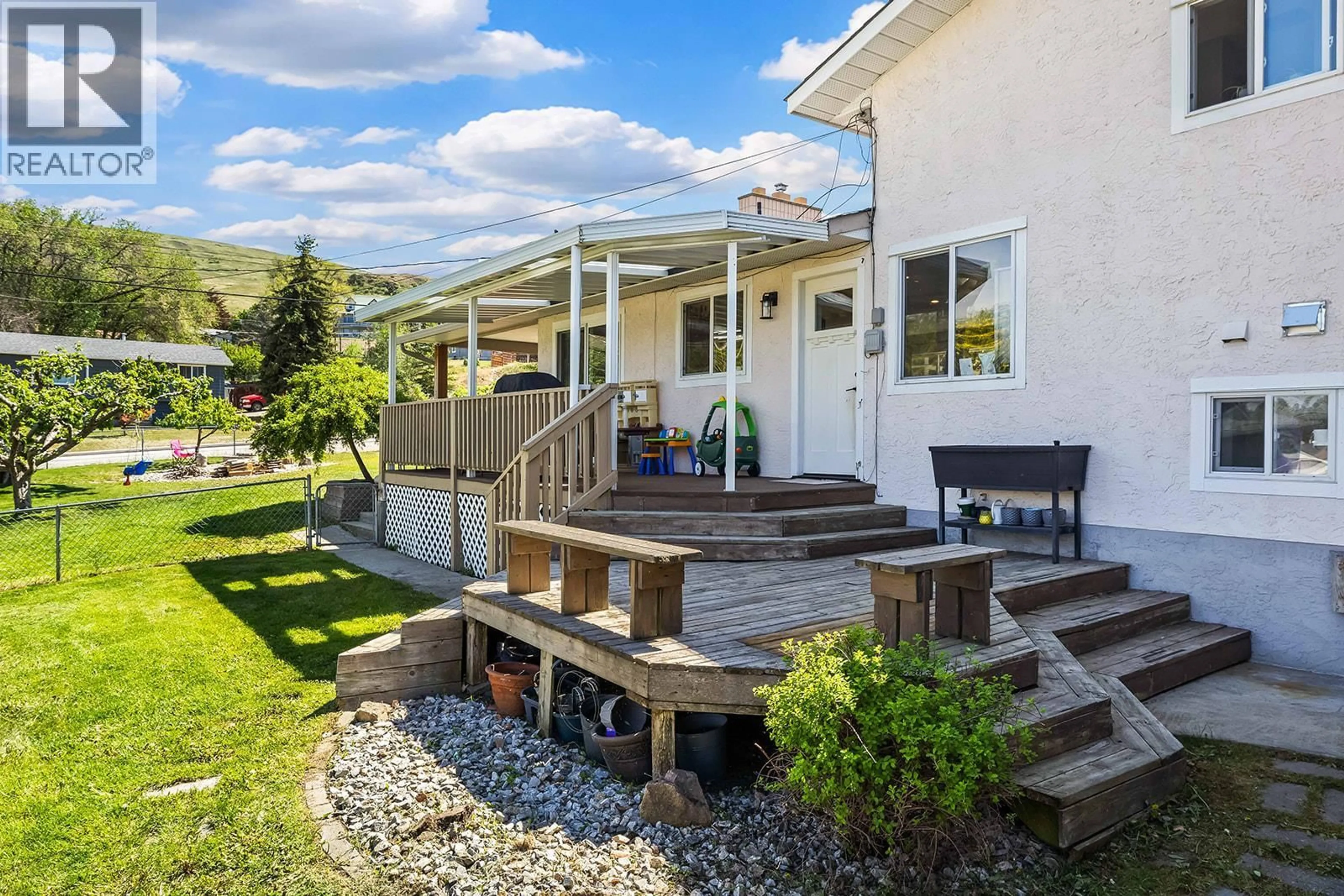 Patio, unknown for 10694 BONNIE DRIVE, Lake Country British Columbia V4V1W1