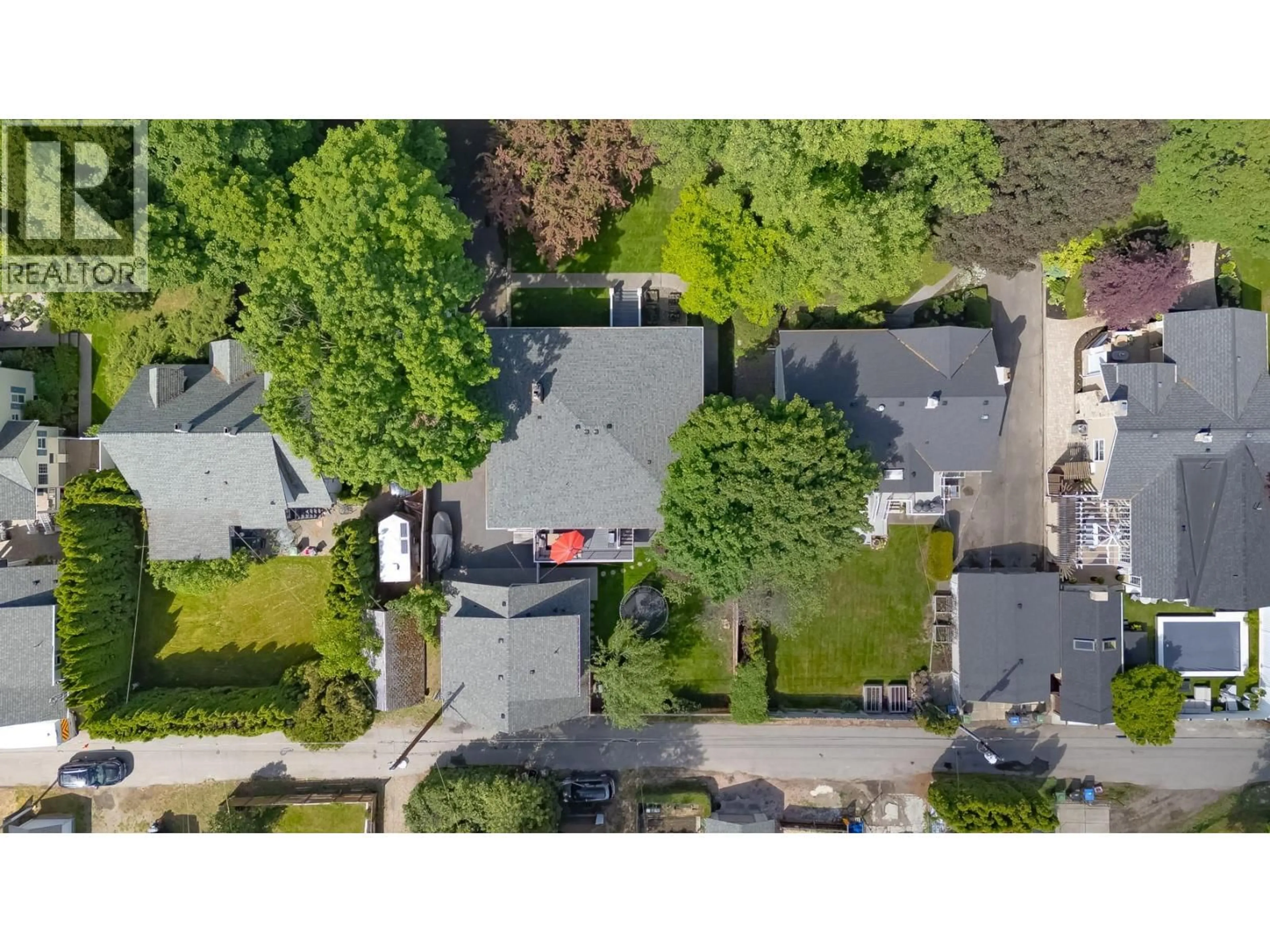 Unknown for 1847 MAPLE STREET, Kelowna British Columbia V1Y1H4