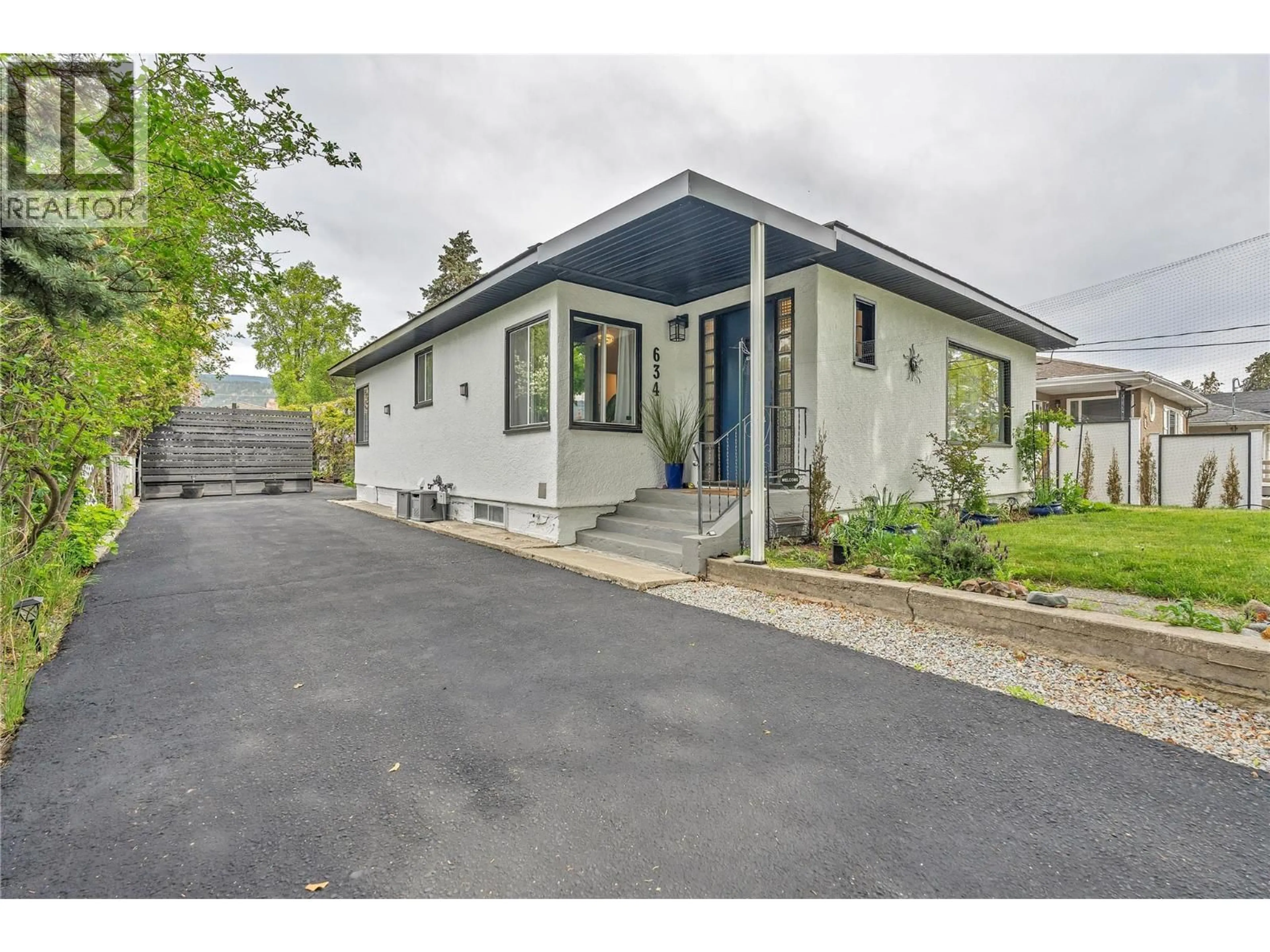 Unknown for 634 LATIMER STREET, Penticton British Columbia V2A5R6