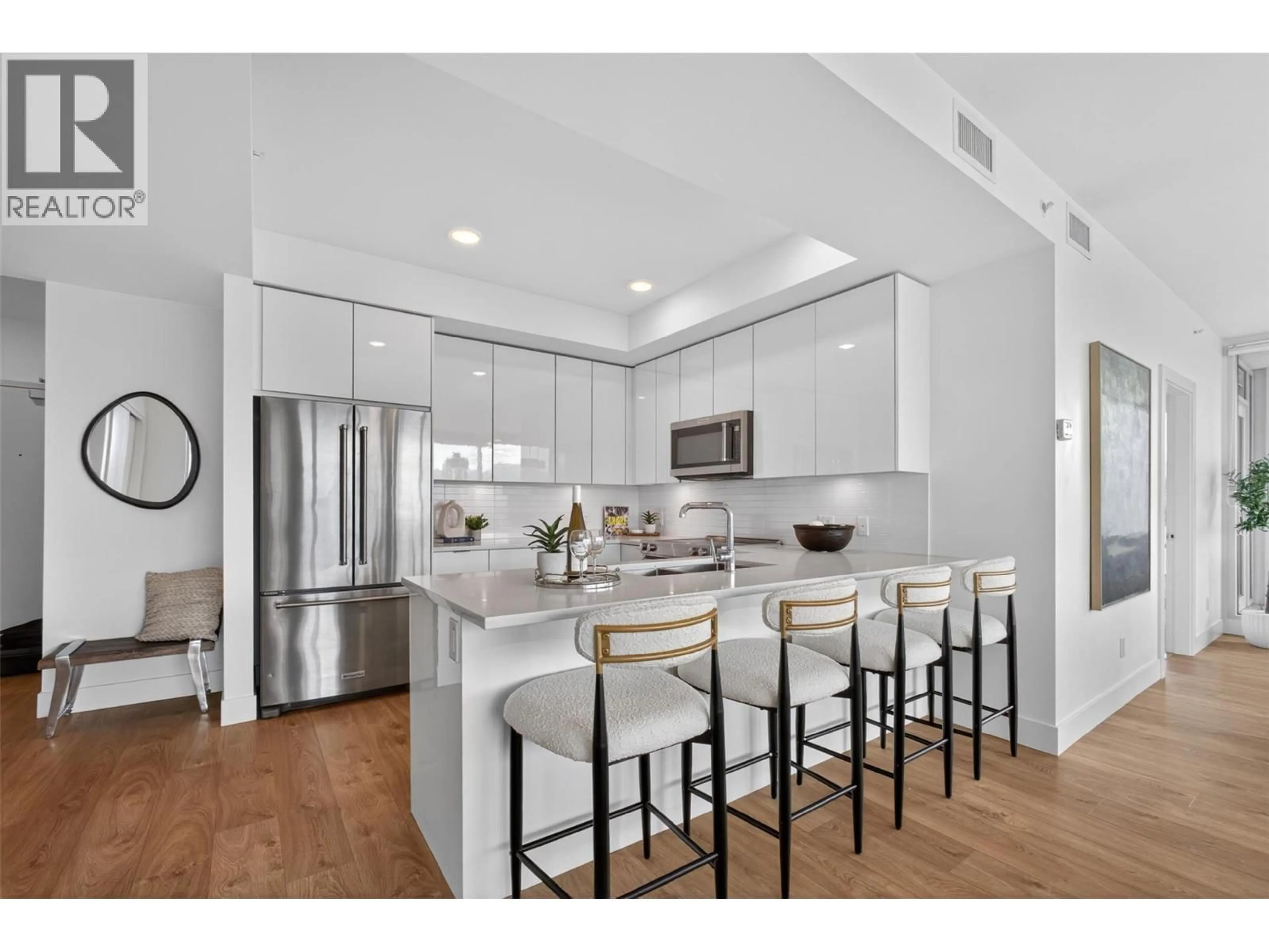 Open concept kitchen, unknown for 1307 - 1232 ELLIS STREET, Kelowna British Columbia V1Y1Z4