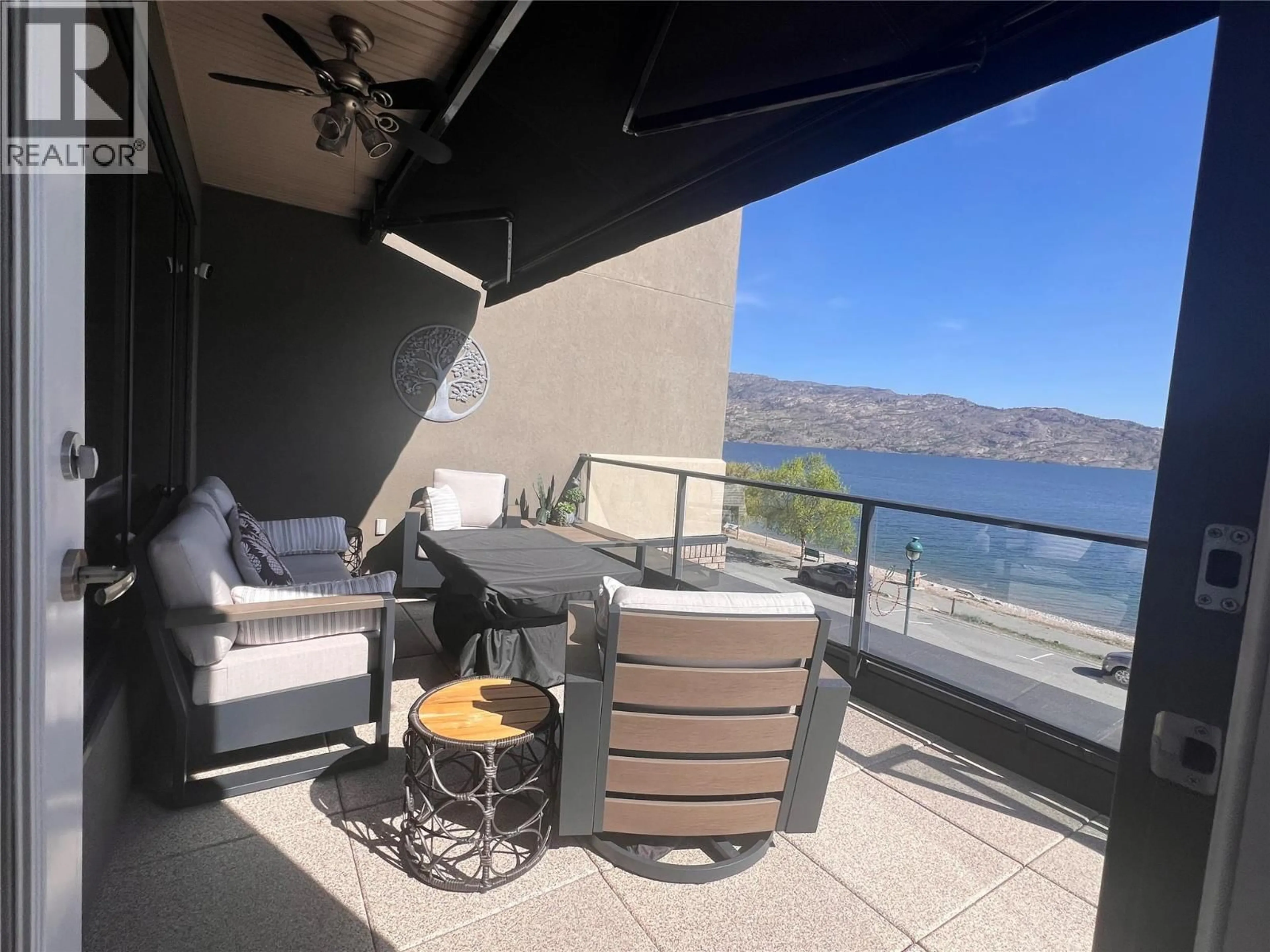 Balcony in the apartment, water/lake/river/ocean view for 305 - 4200 BEACH AVENUE, Peachland British Columbia V0H1X6