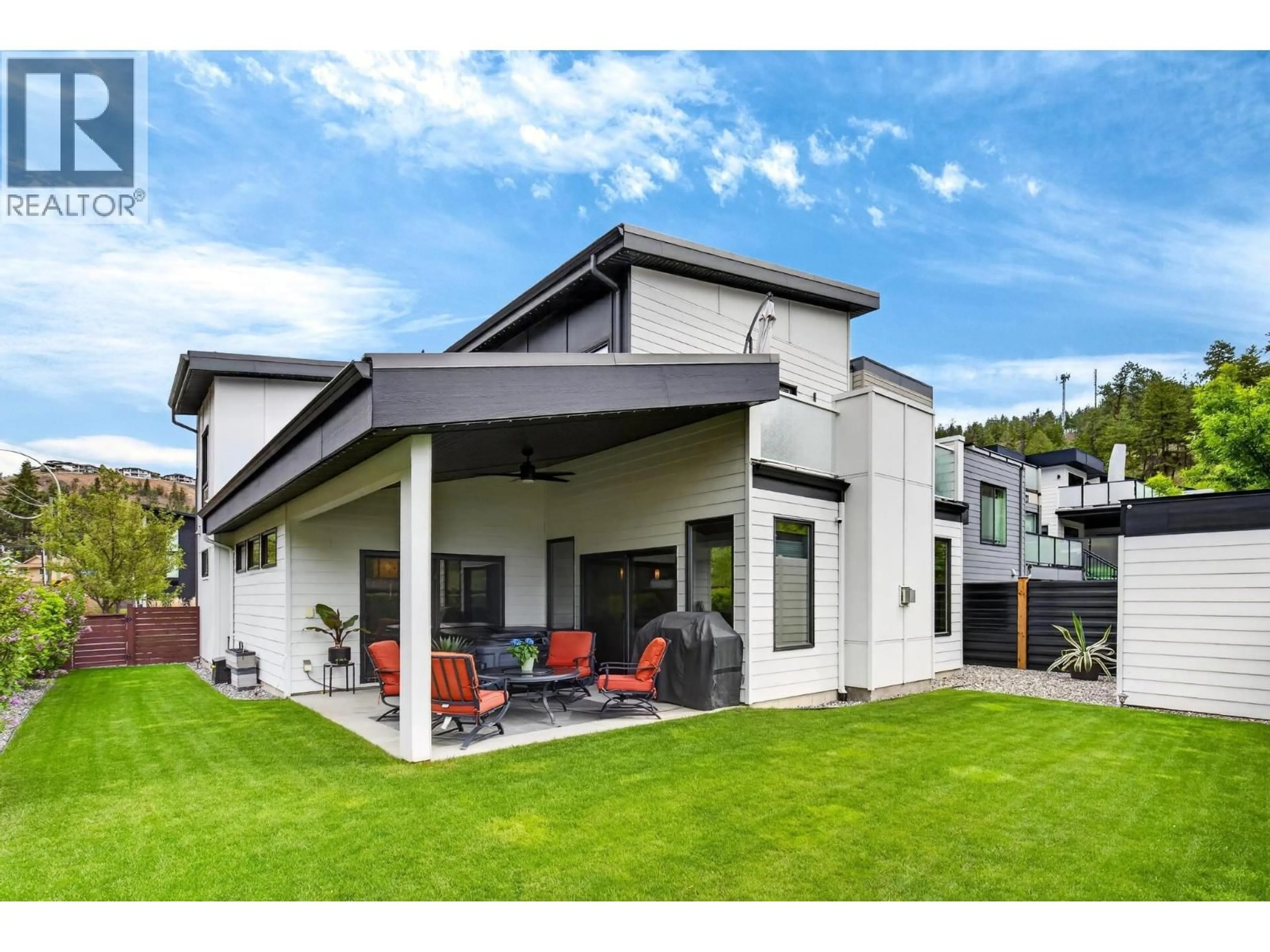 Unknown for 1273 MODERN PLACE, Kelowna British Columbia V1V1A5