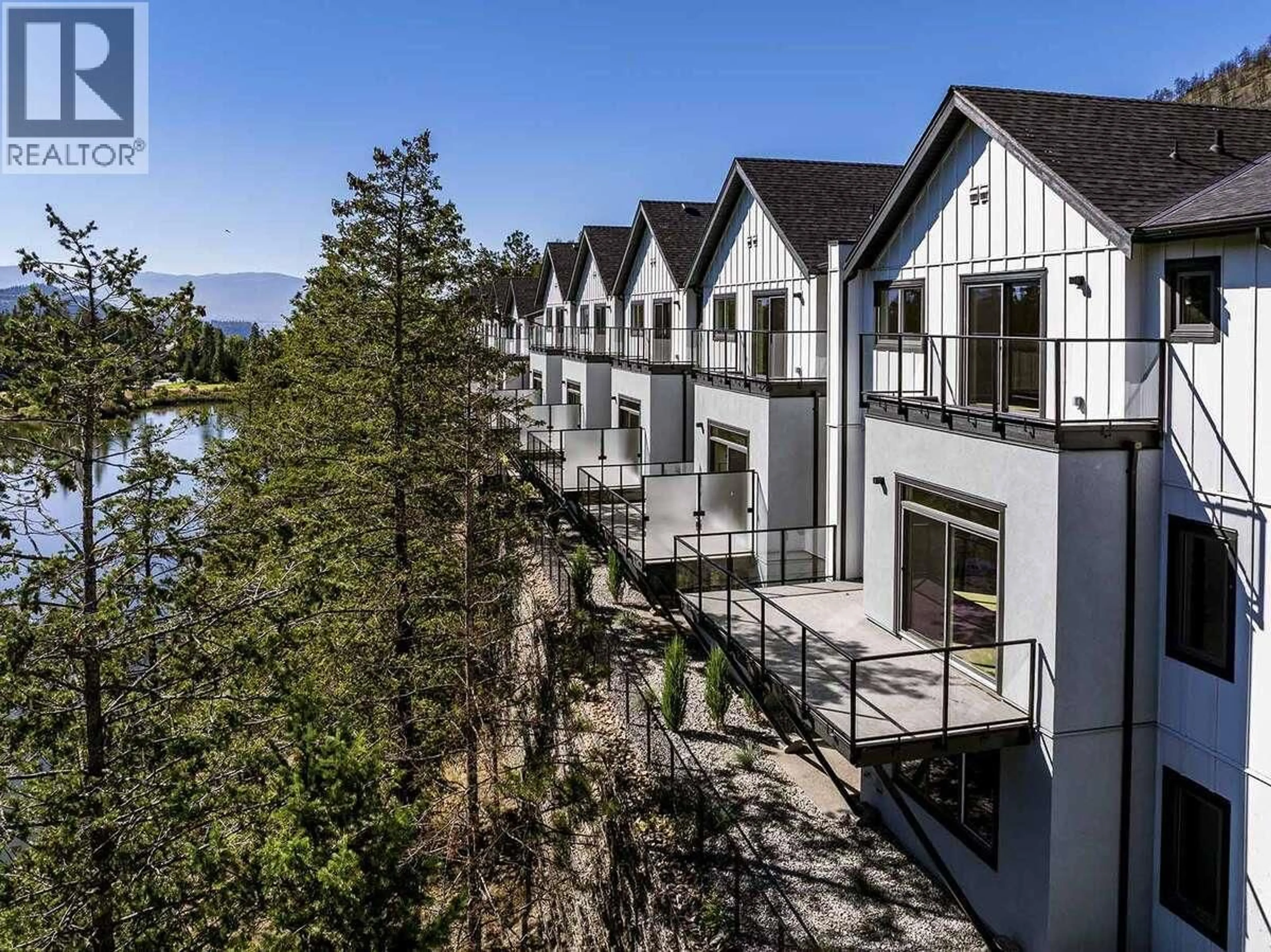 A pic from outside/outdoor area/front of a property/back of a property/a pic from drone, unknown for 44 - 1550 UNION ROAD, Kelowna British Columbia V1V0G9