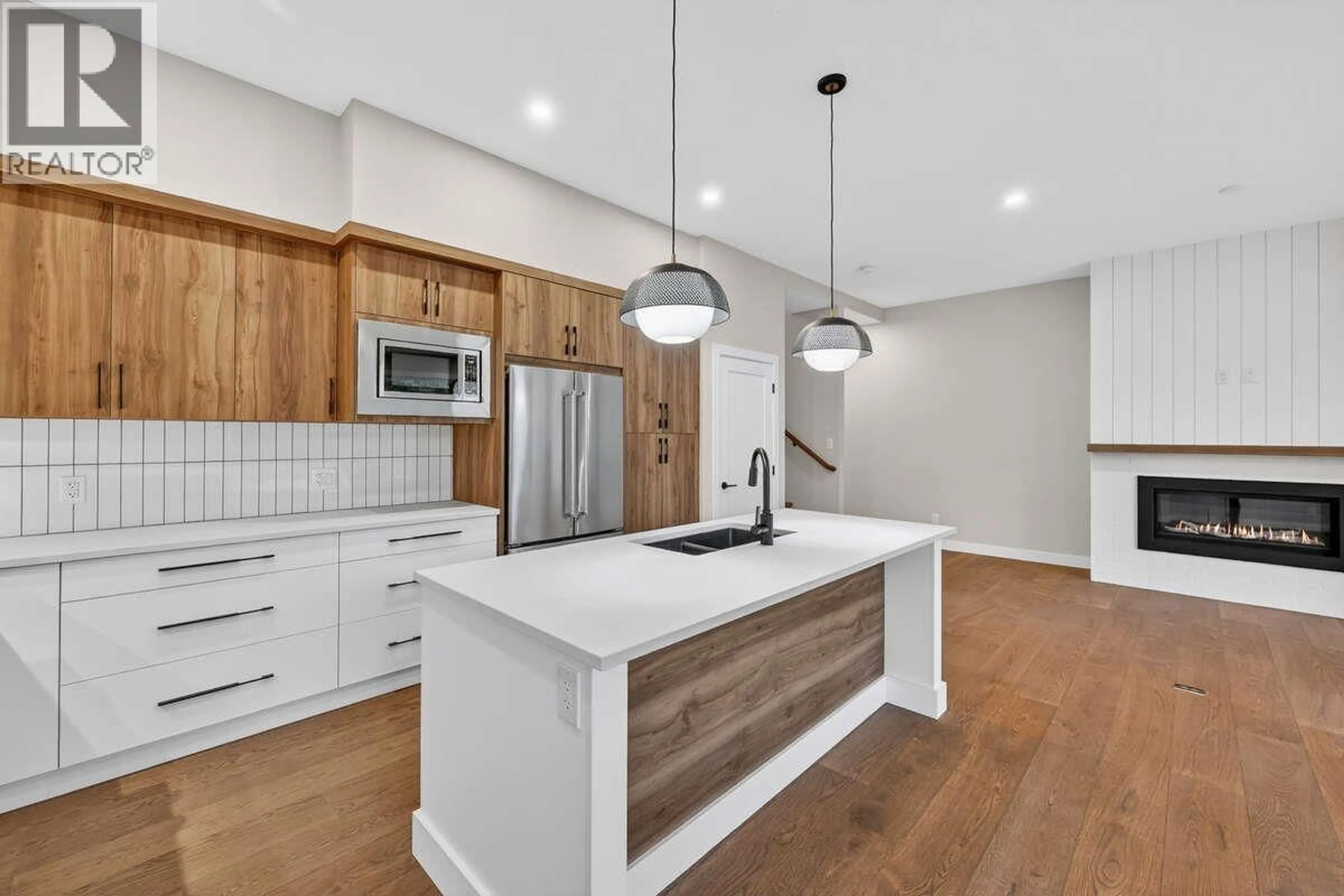 Open concept kitchen, unknown for 44 - 1550 UNION ROAD, Kelowna British Columbia V1V0G9